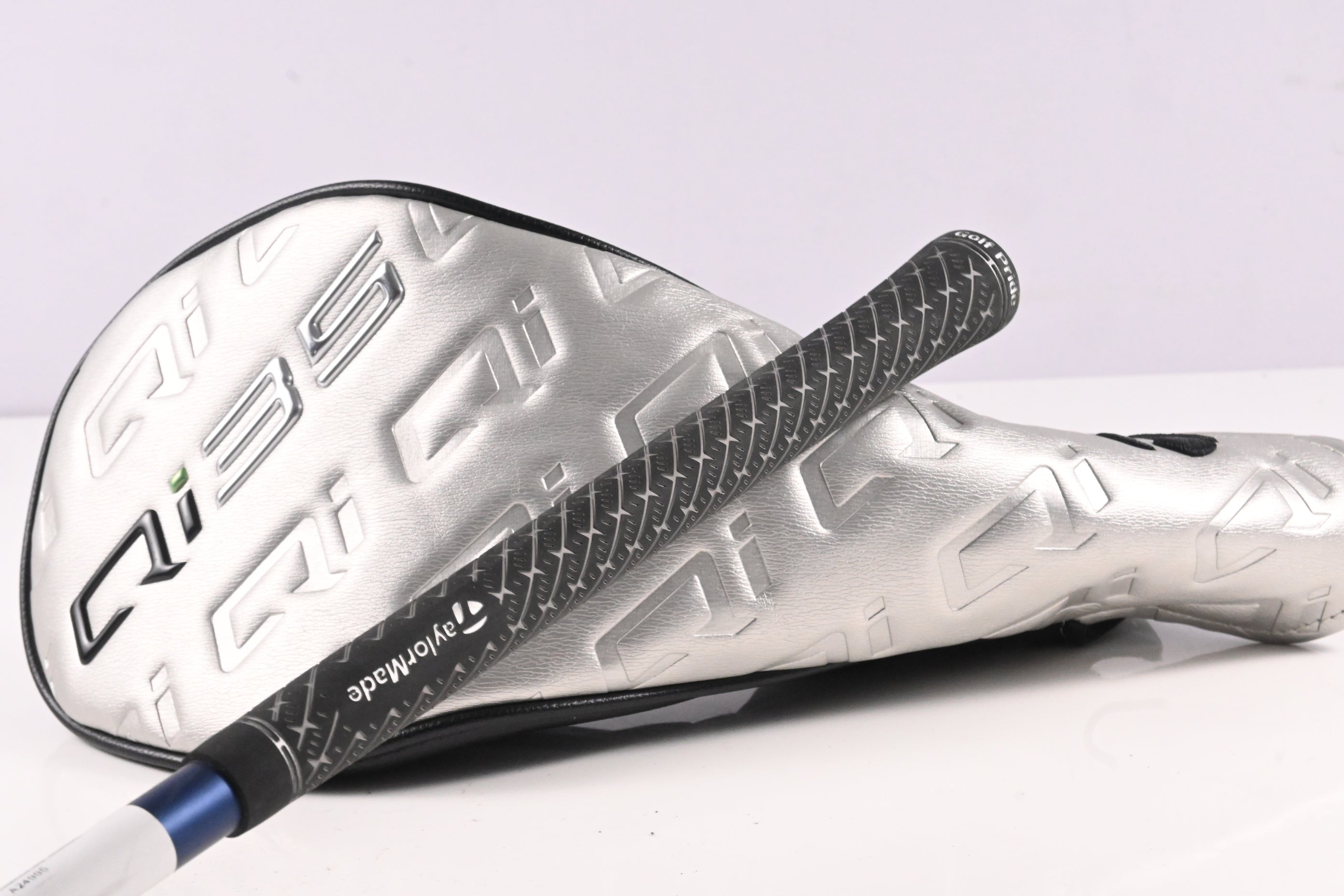 Taylormade Qi35 LS Driver / 9 Degree / Stiff Flex Fujikura Ventus Blue 5 Shaft