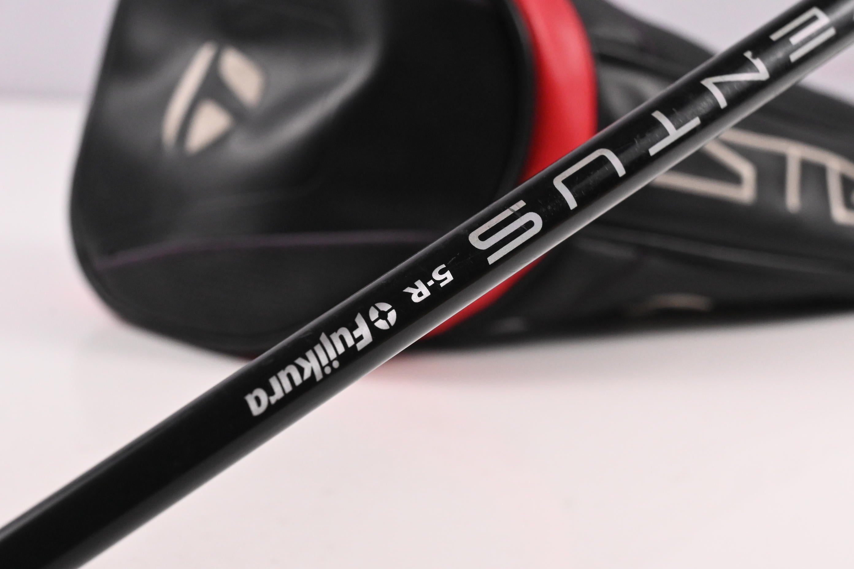 Taylormade Stealth Driver / 10.5 Degree / Regular Flex Ventus Red 5 Shaft