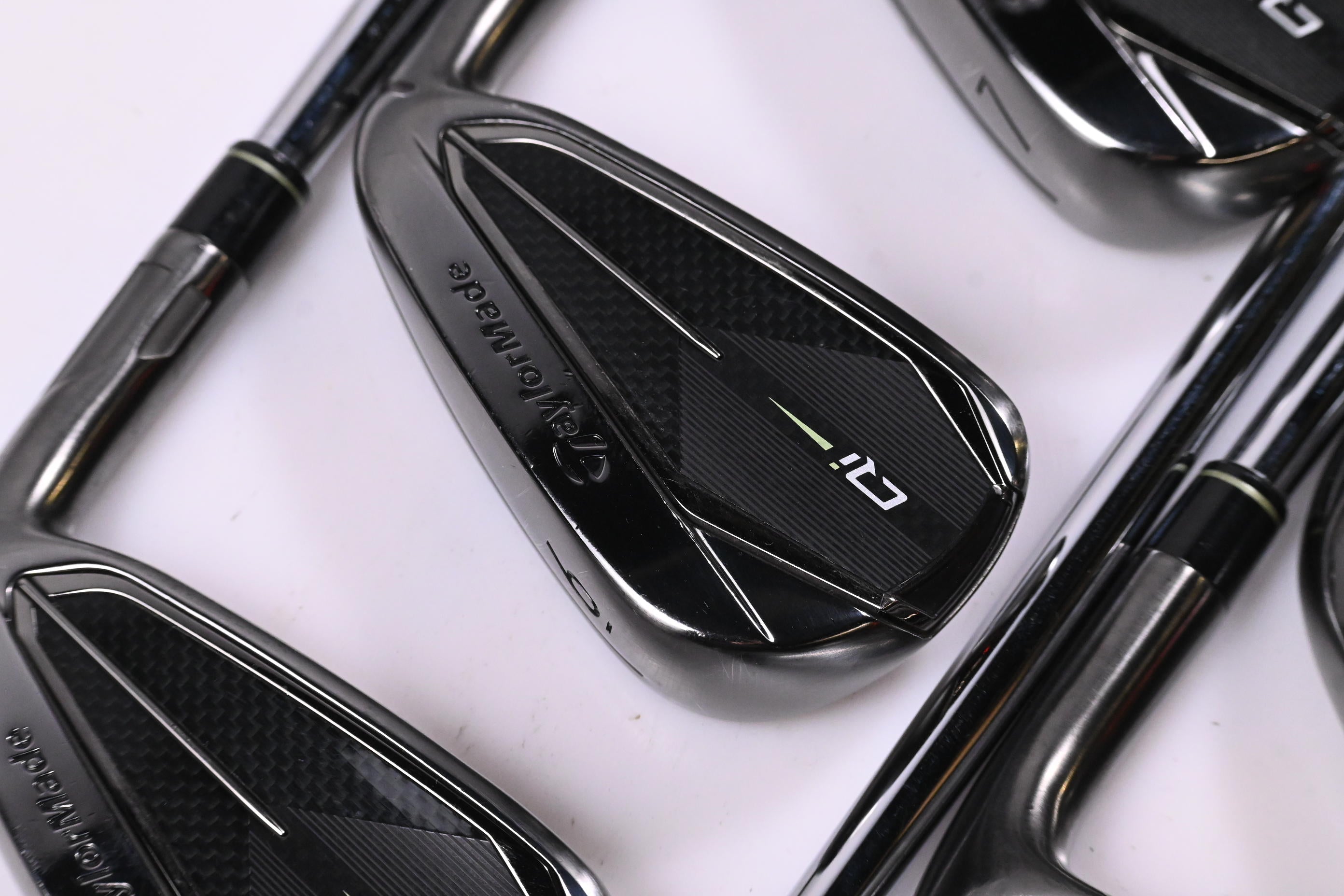 Taylormade Qi Gunmetal Edition Irons / 5-PW+GW / Regular Flex N.S.Pro 950GH Neo