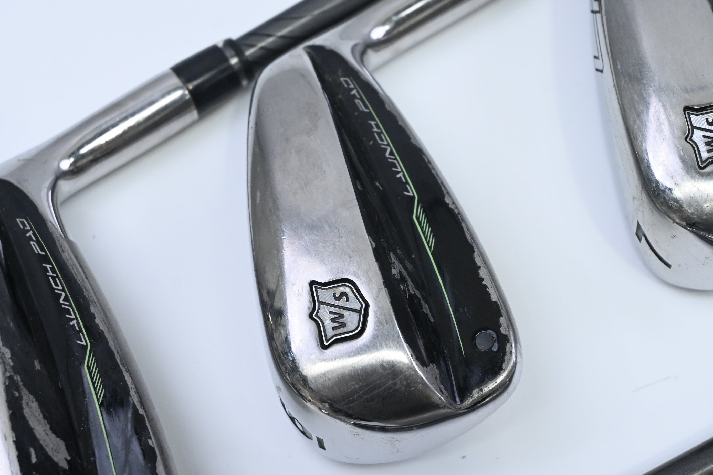 Wilson Launch Pad 2022 Irons / 5-PW+GW+SW / Regular Flex Evenflow Green 65