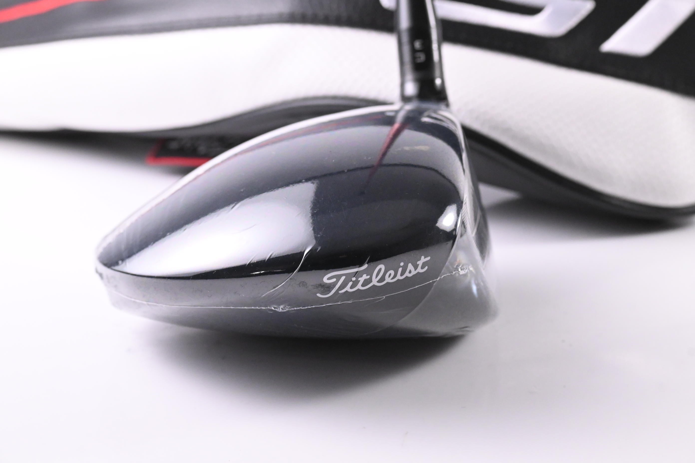 Titleist GT2 Driver / 9 Degree / Regular Flex Project X Denali Red 50 Shaft