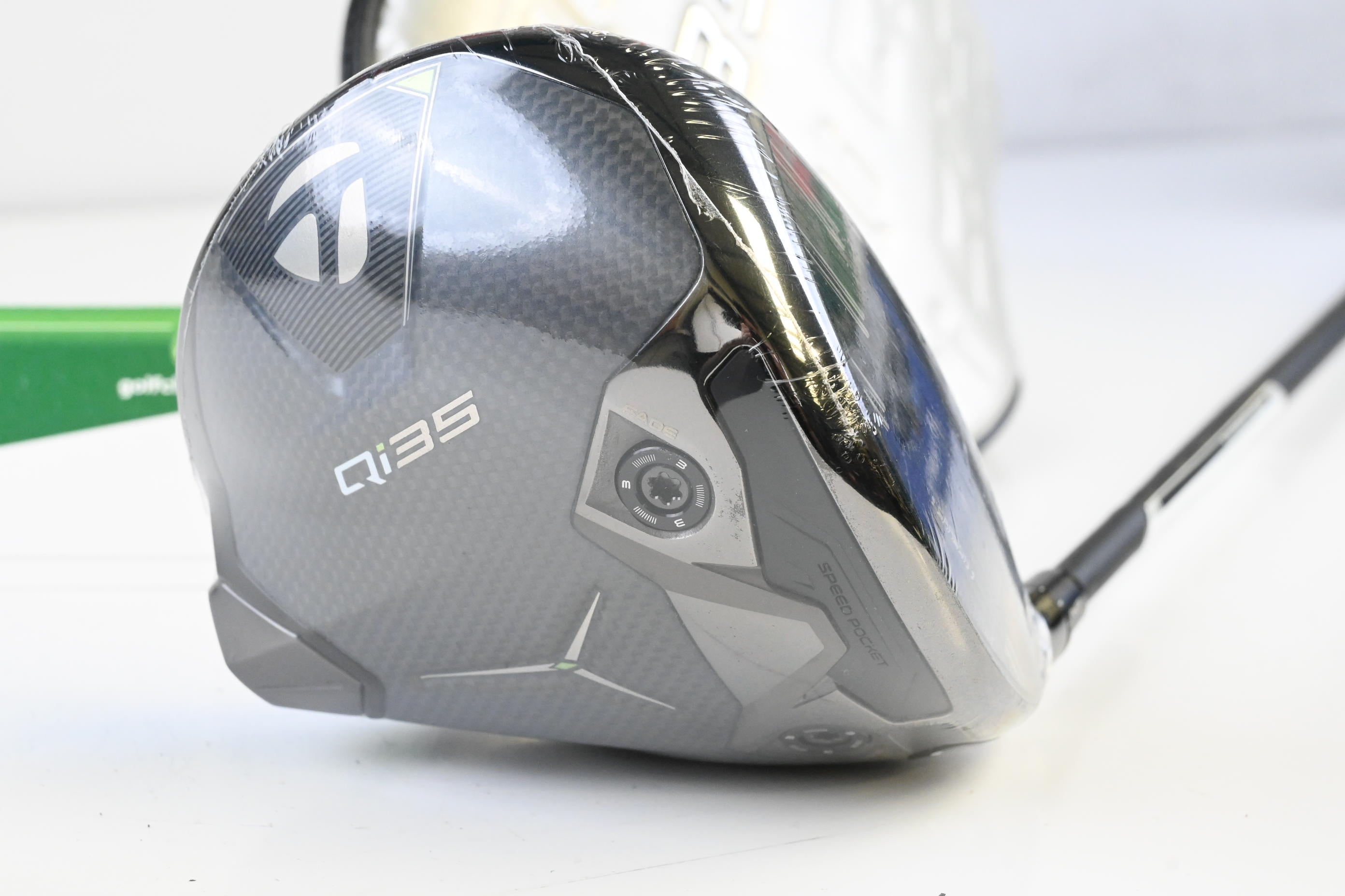 Taylormade Qi35 LS Driver / 10.5 Degree / Stiff Flex Kai'li Black 60 Shaft