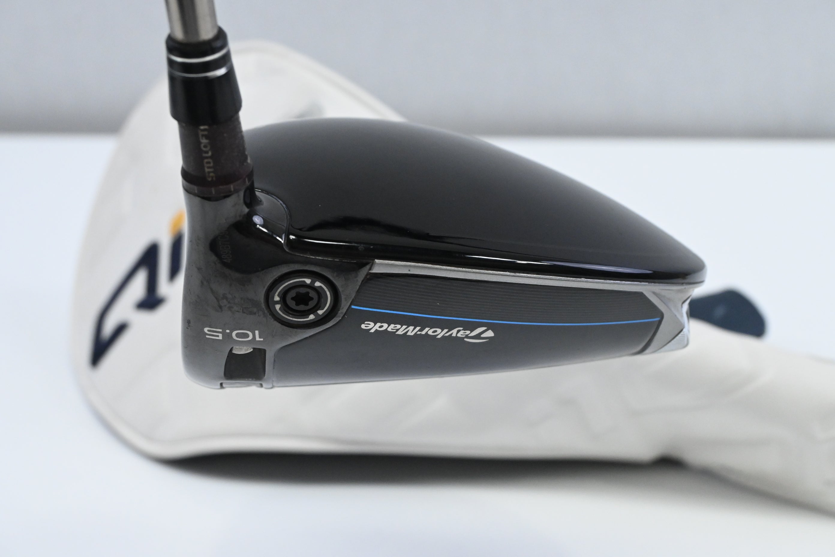 Taylormade Qi10 Max Driver / 10.5 Degree / Stiff Flex Ping Tour Chrome 65 Shaft