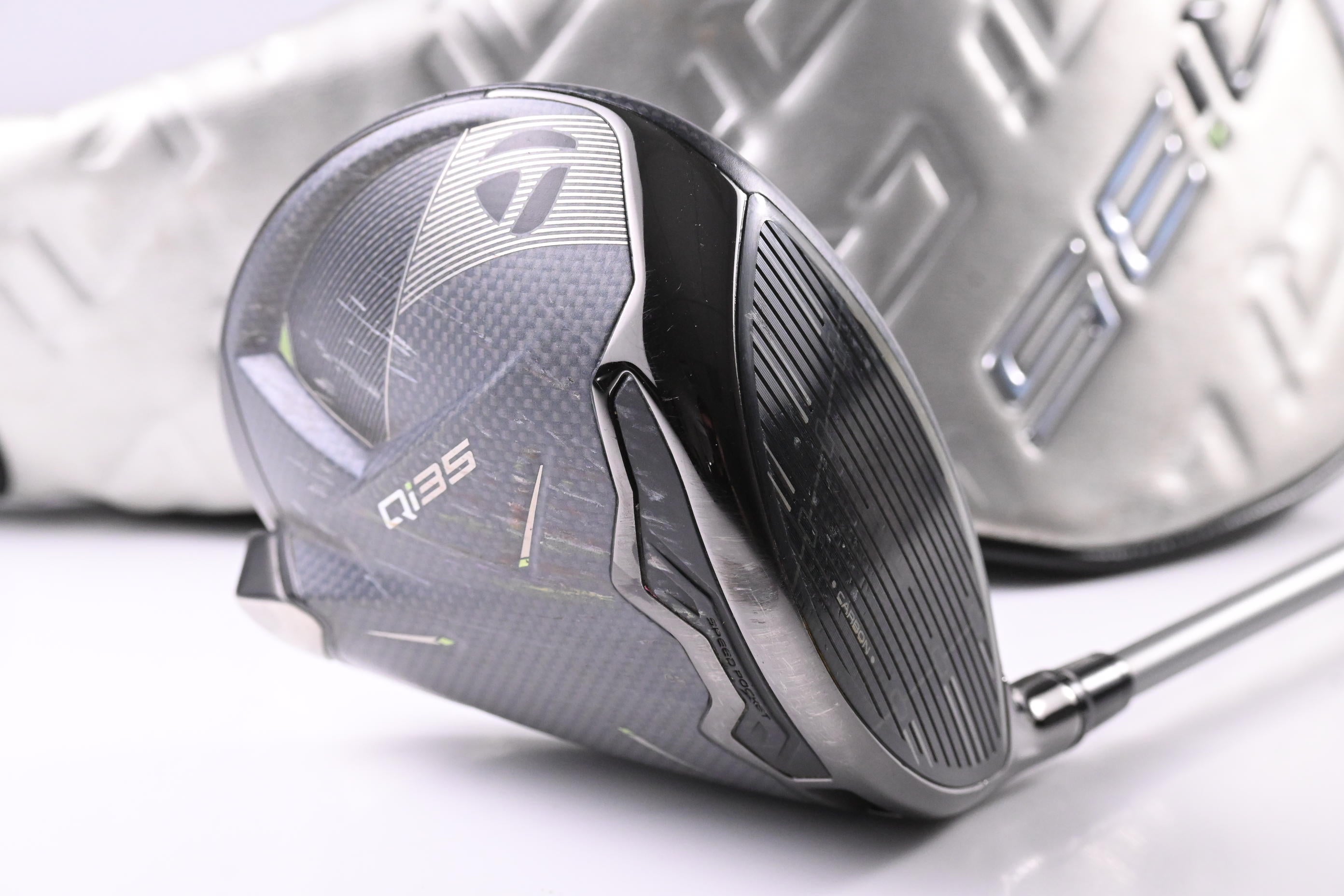 Taylormade Qi35 Driver / 12 Degree / Regular Flex Fujikura Air Speeder 50 Shaft
