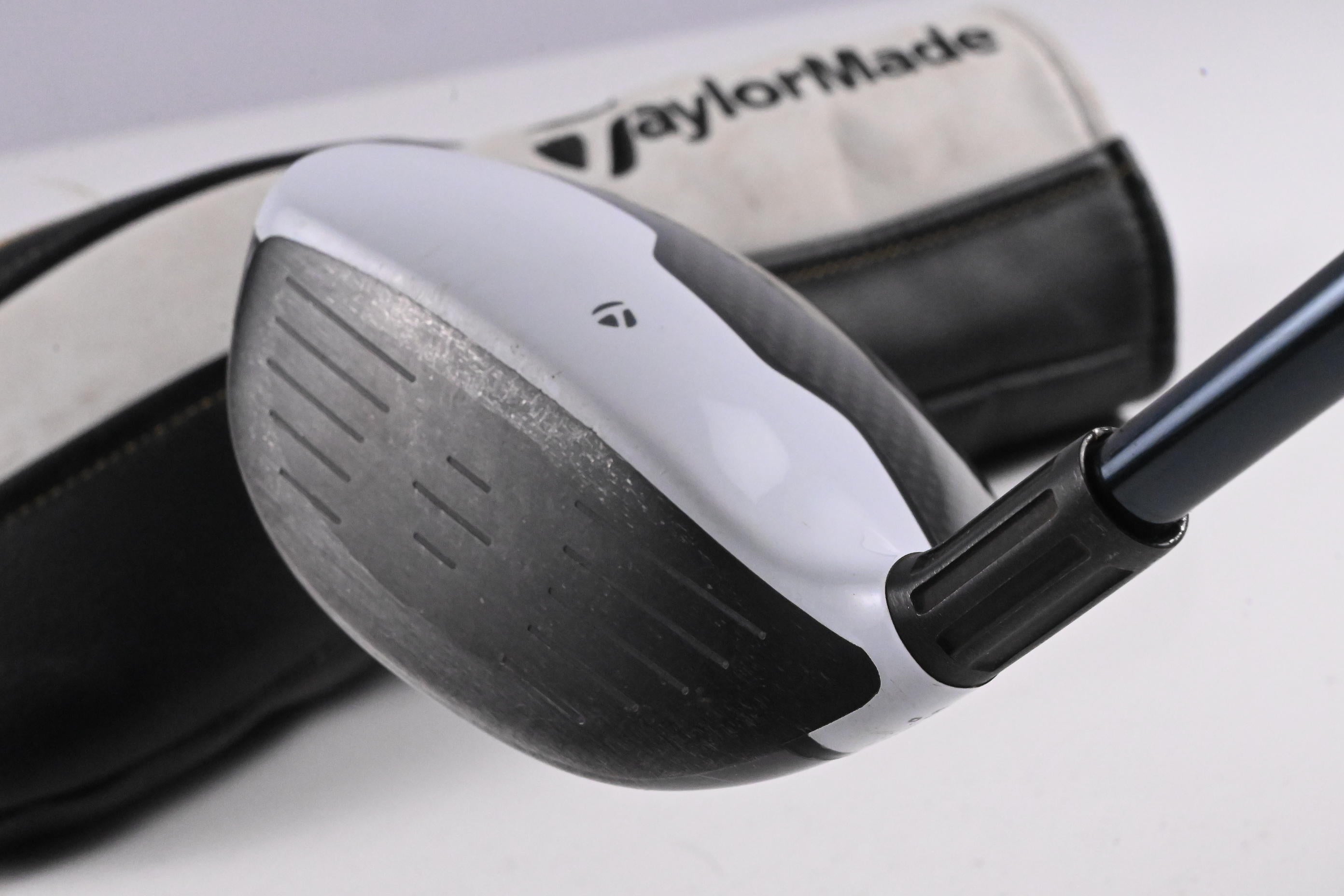 Taylormade M2 2016 #3 Wood / 15 Degree / X-Flex UST Mamiya Recoil Lin-Q M40X 6