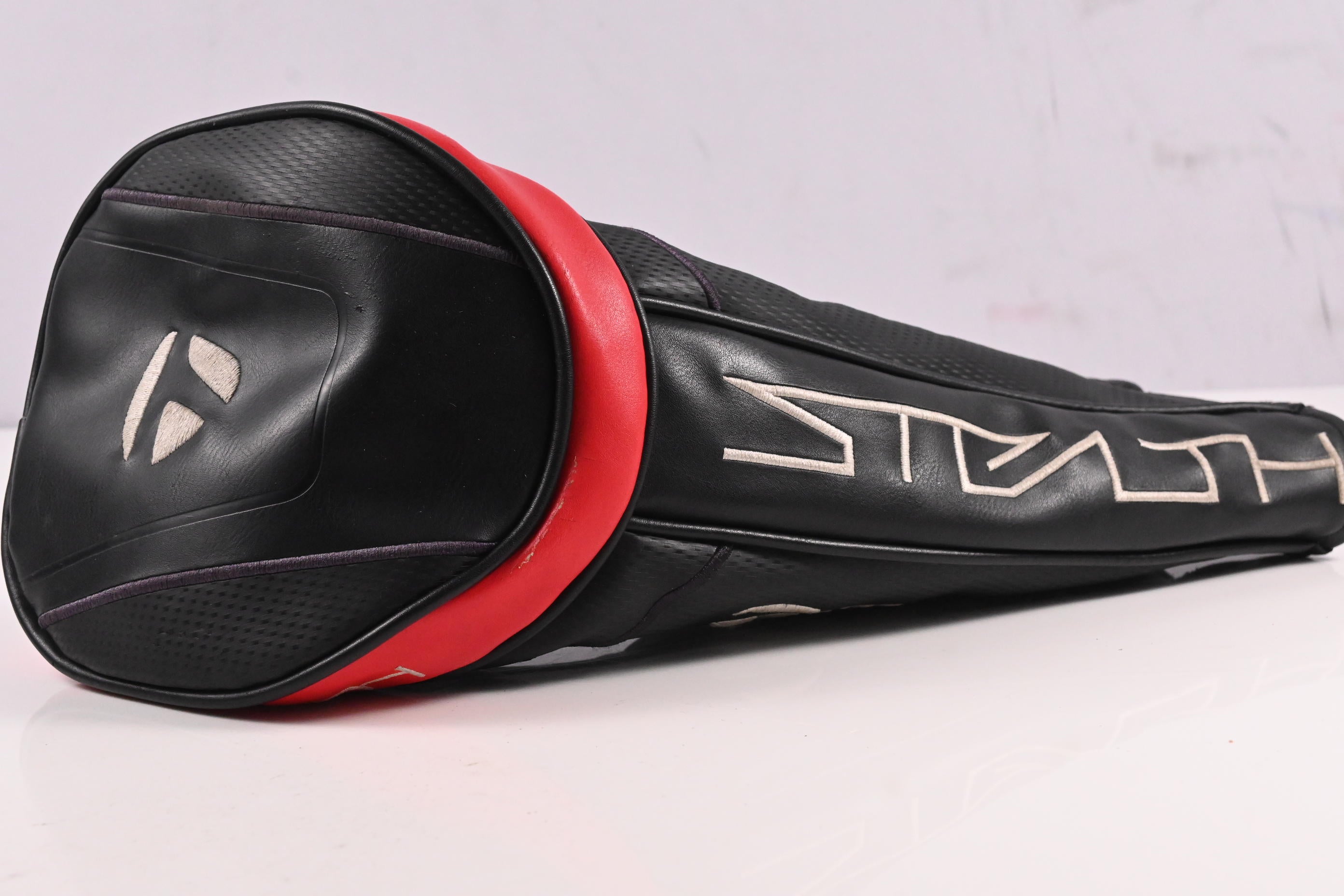 Taylormade Stealth Driver / 10.5 Degree / Regular Flex Ventus Red 5 Shaft