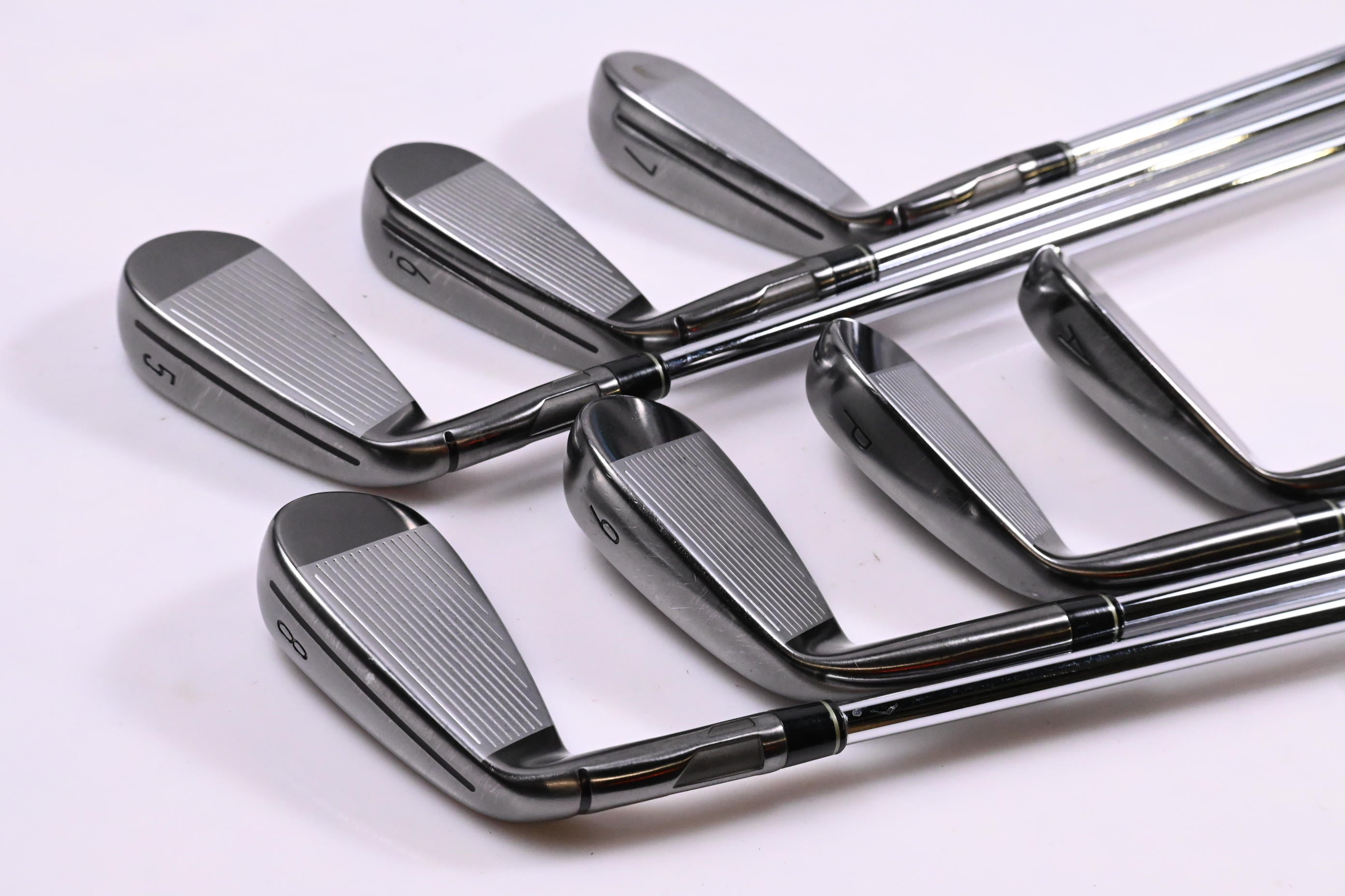 Taylormade Qi Gunmetal Edition Irons / 5-PW+GW / Regular Flex N.S.Pro 950GH Neo