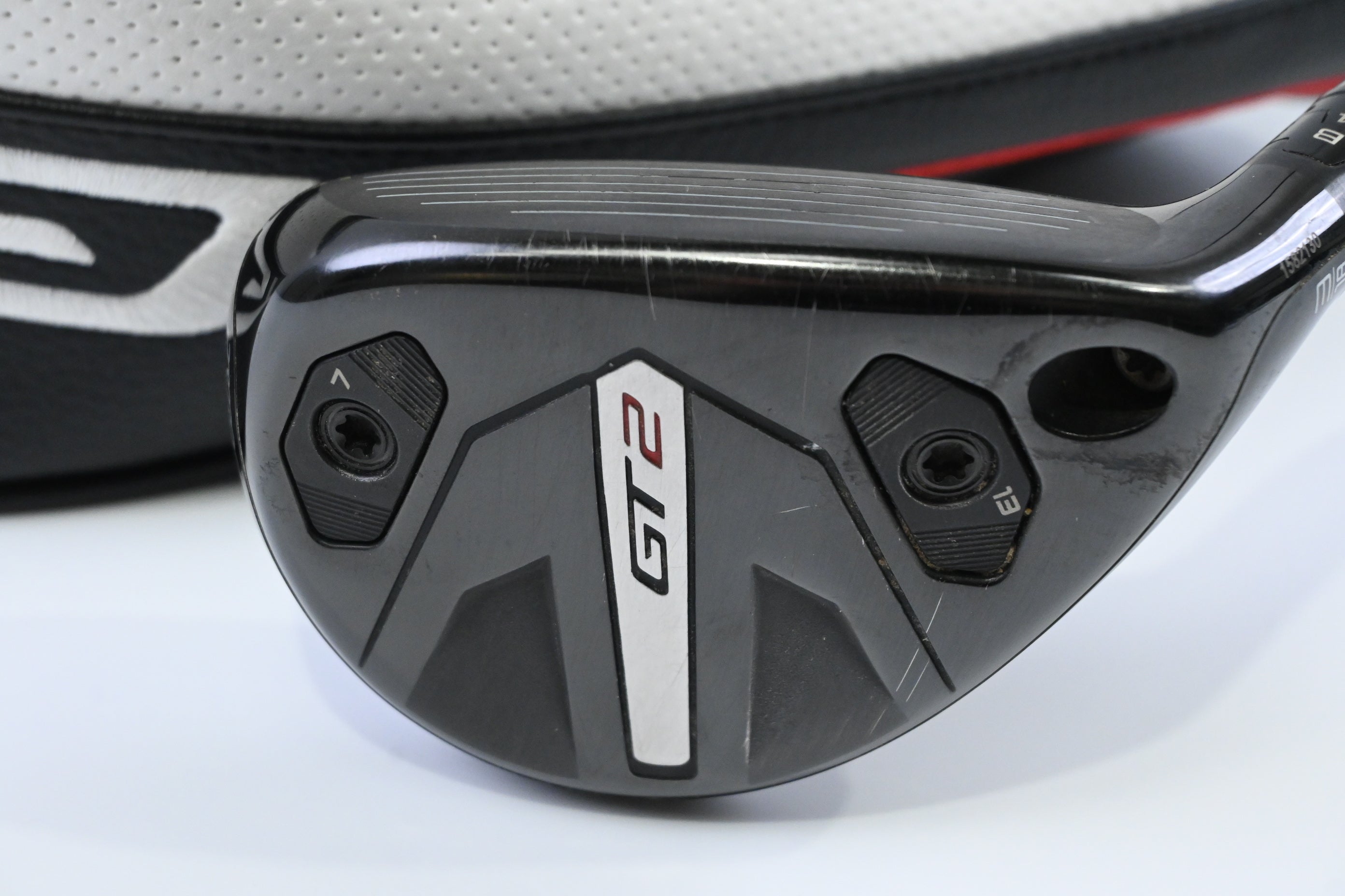 Titleist GT2 #3 Hybrid / 18 Degree / Stiff Flex Denali Red 60