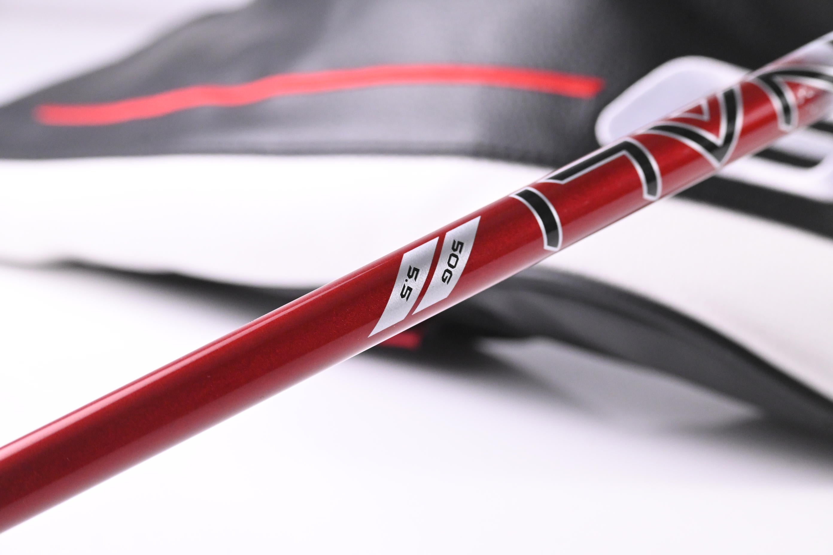Titleist GT2 Driver / 9 Degree / Regular Flex Project X Denali Red 50 Shaft