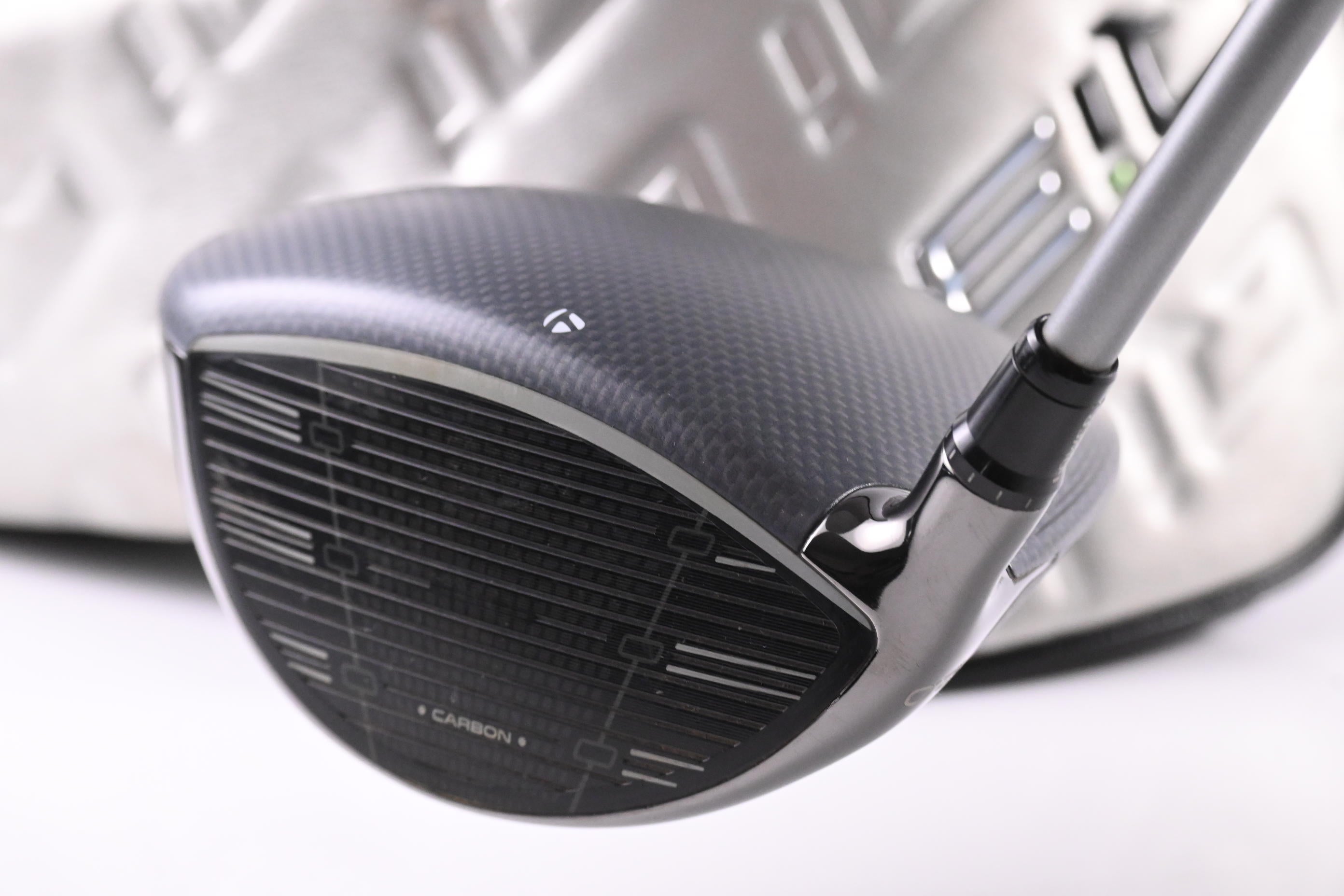 Taylormade Qi35 Driver / 12 Degree / Regular Flex Fujikura Air Speeder 50 Shaft