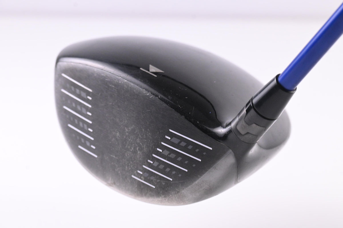 Titleist 913 D2 Driver / 9.5 Degree / Stiff Flex Diamana S+ Blue 62 Shaft