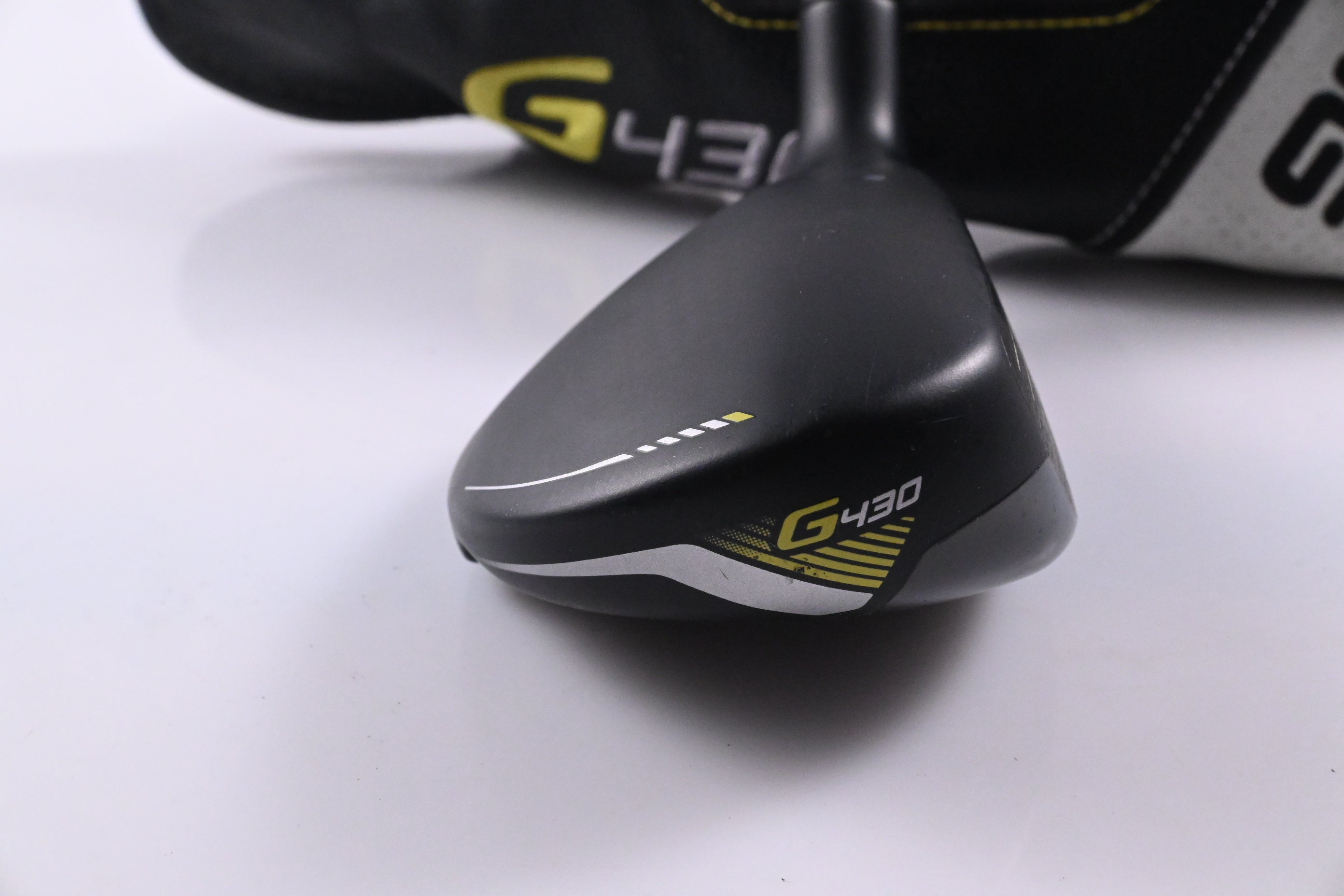 Ping G430 #4 Hybrid / 22 Degree / Regular Flex Ping Alta CB Black 70 Shaft