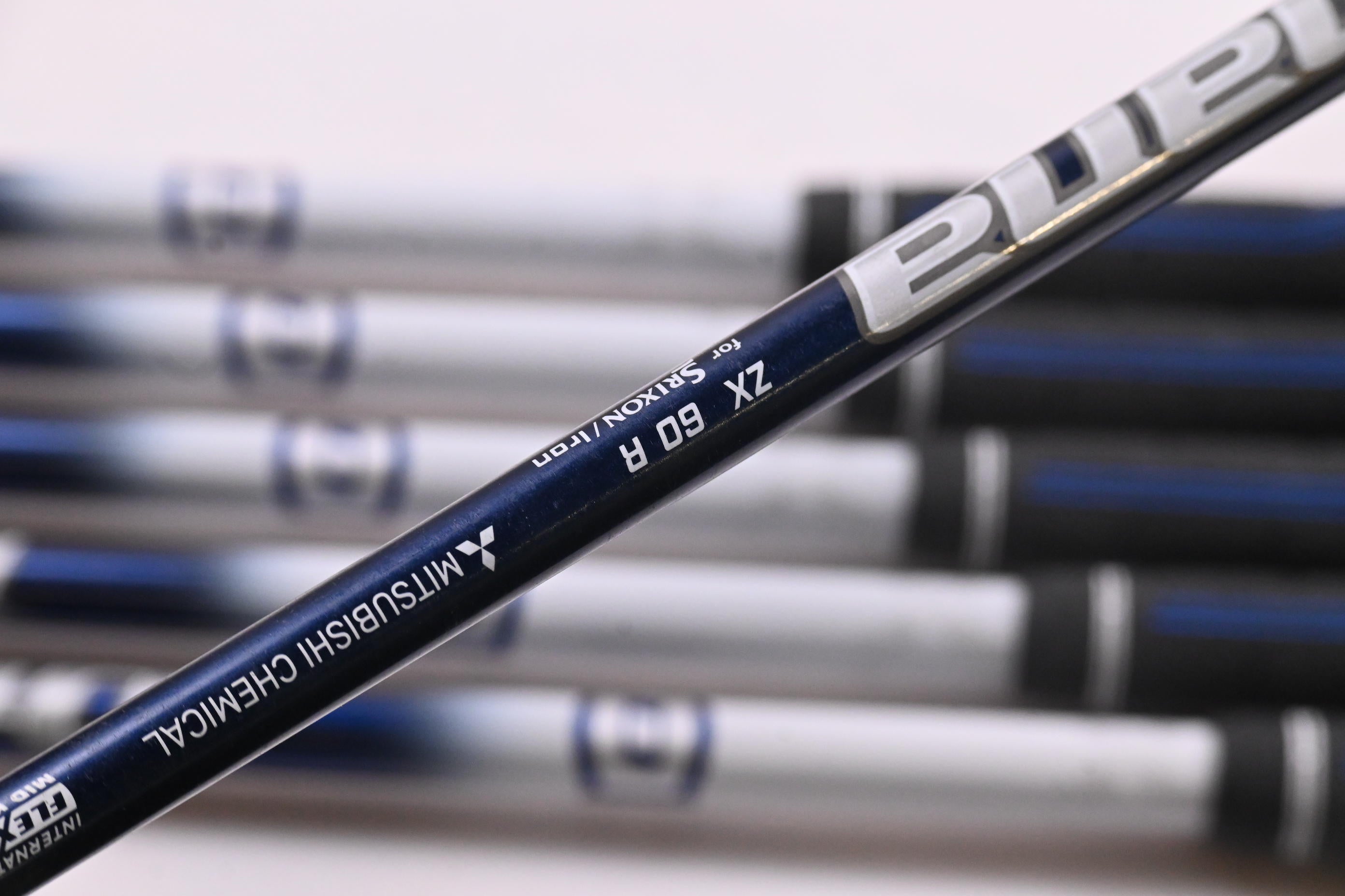 Srixon ZX5 Irons / 5-PW / Regular Flex Mitsubishi Diamana ZX 60 Shafts