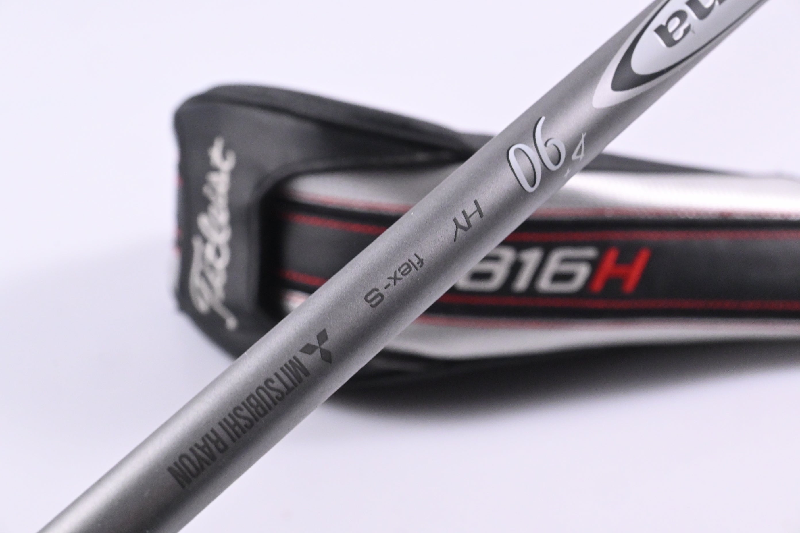 Titleist 915H #2 Hybrid / 17.5 Degree / Stiff Flex Diamana D+ White 95 Shaft