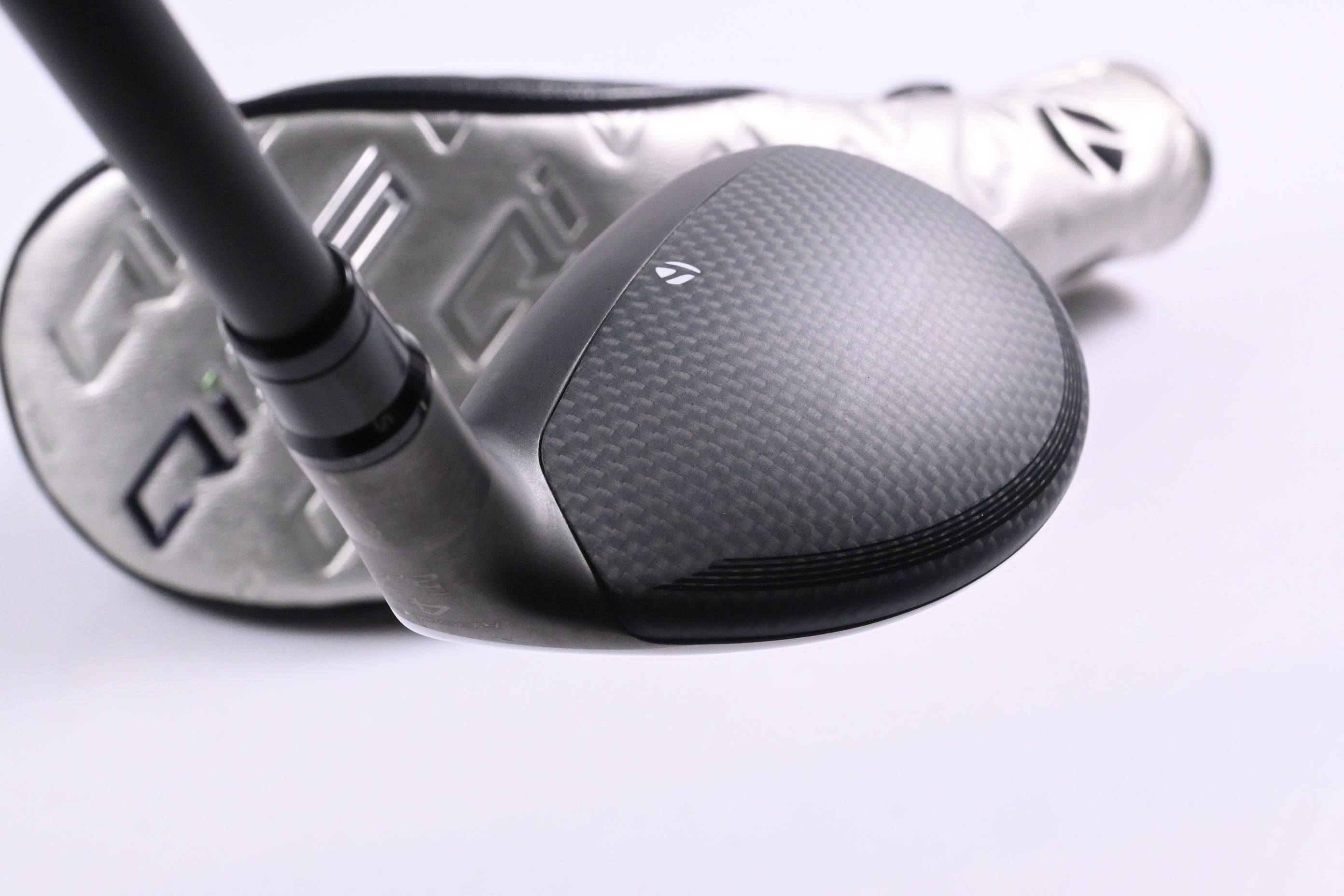 Taylormade Qi35 #4 Hybrid / 22 Degree / Regular Flex Fujikura Ventus Blue 6