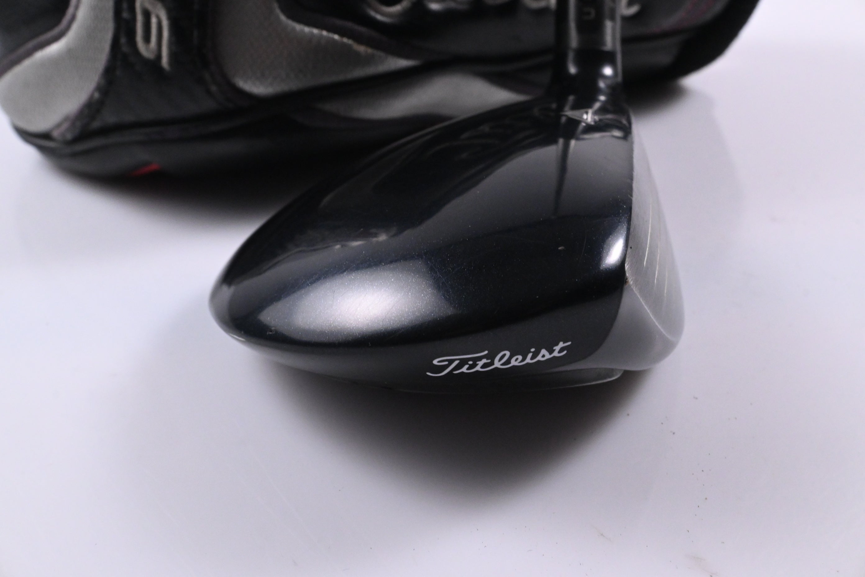 Titleist 915 F #3 Wood / 16.5 Degree / Regular Flex Diamana M+ Red 60 Shaft