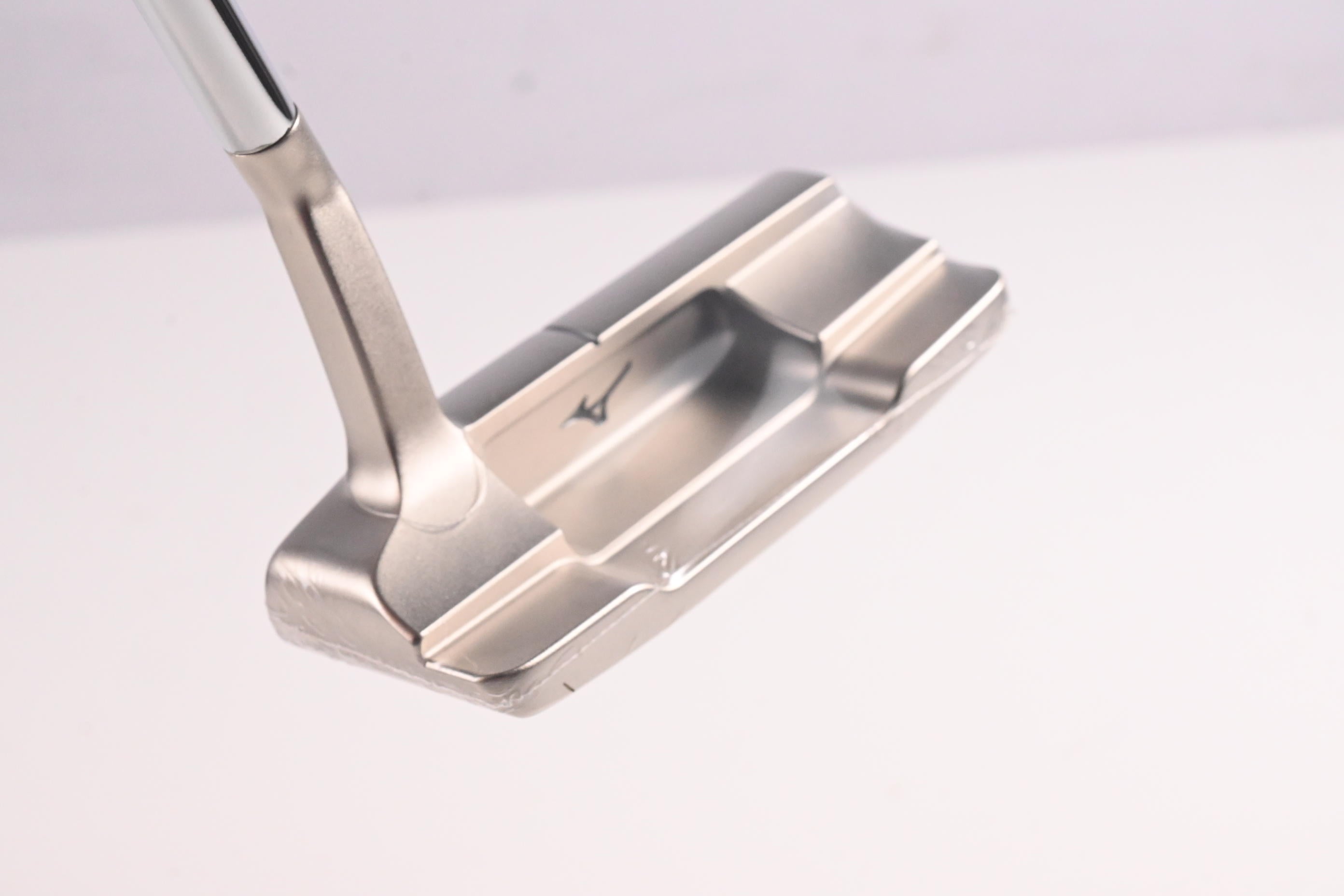 Mizuno M.Craft City Series Osaka S Putter / 34 Inch