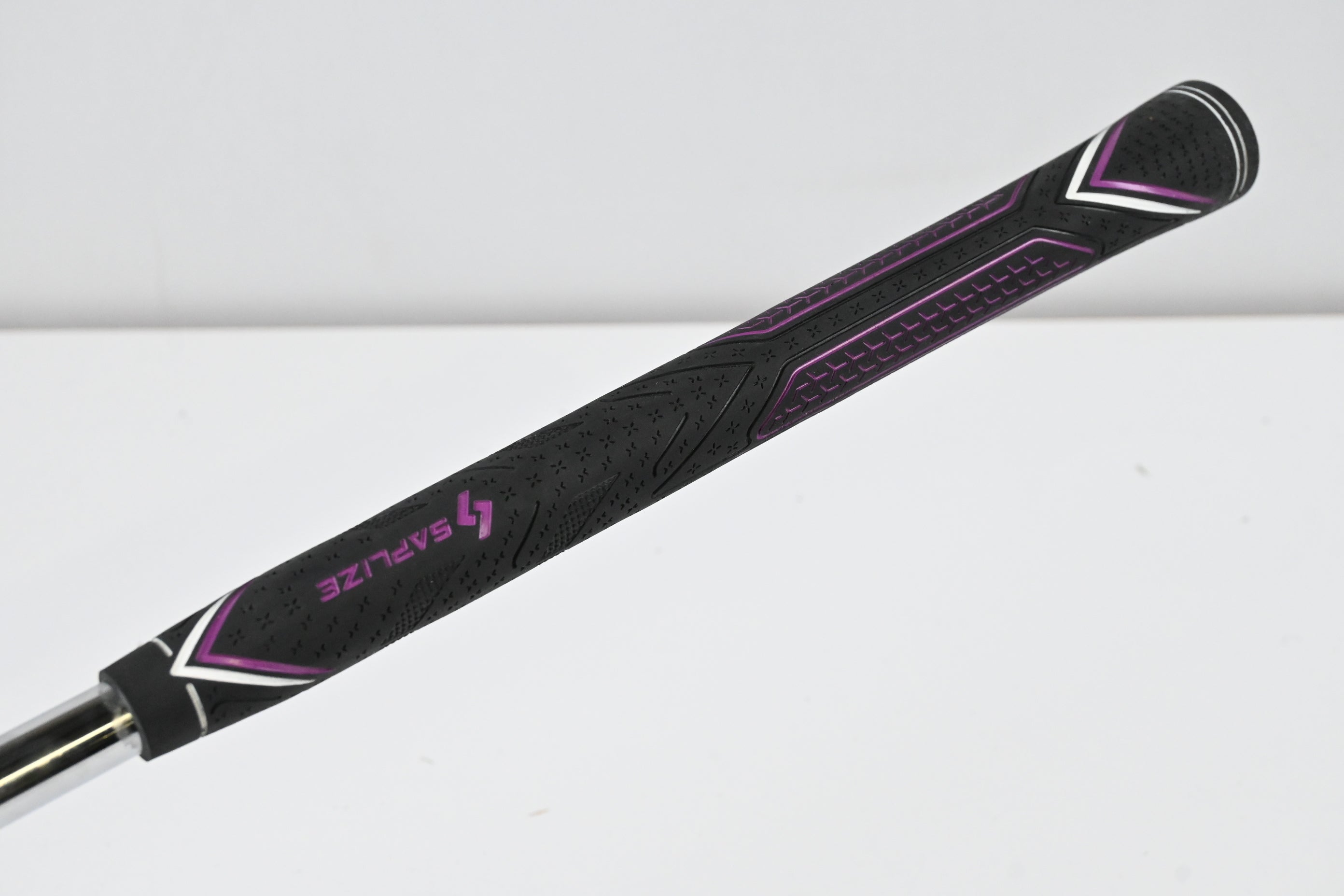 Cleveland RTZ Gap Wedge / 52 Degree / Stiff Flex Steel Shaft