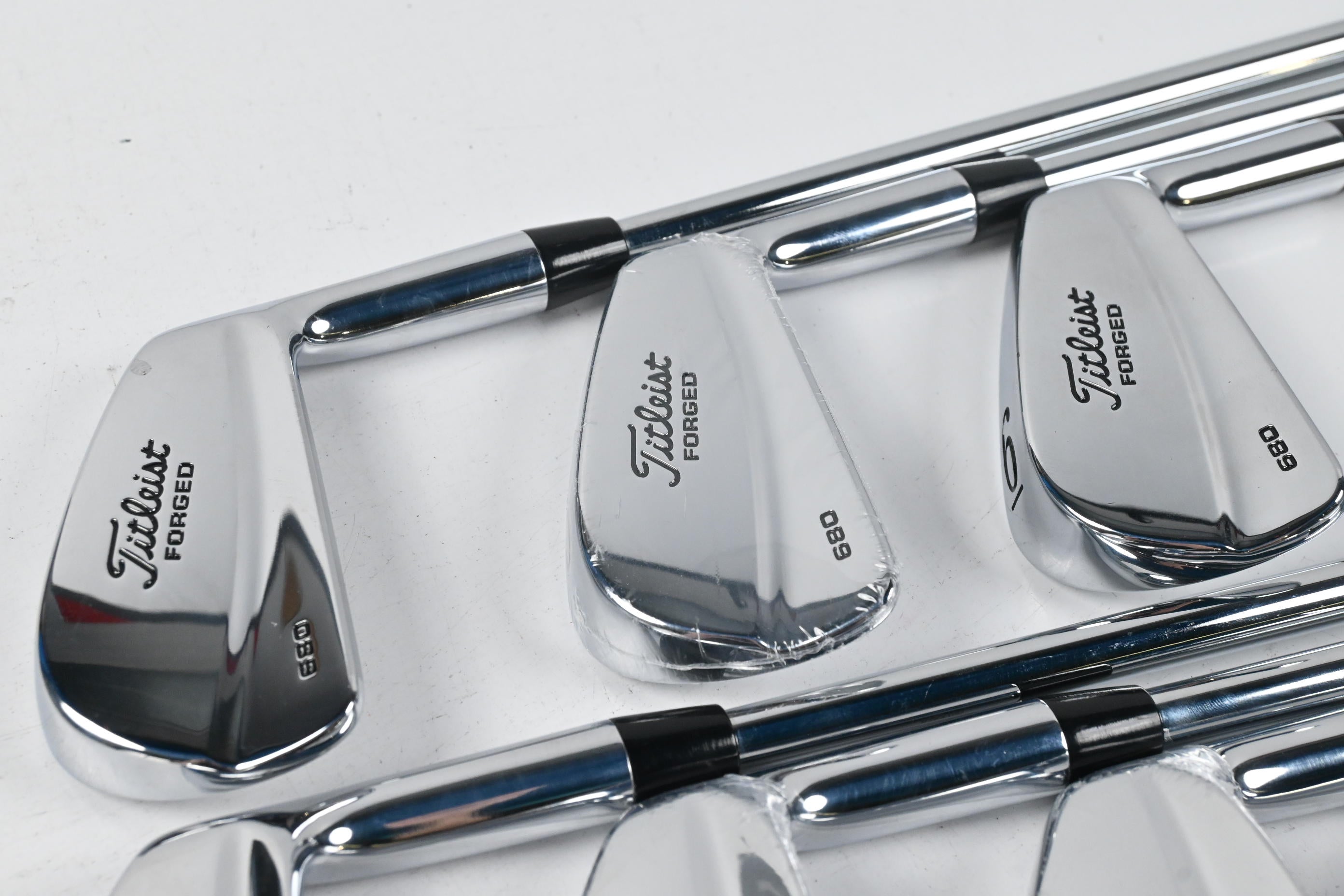 Titleist 680 Forged 2025 Irons / 4-PW / X-Flex Dynamic Gold X100 Steel Shafts