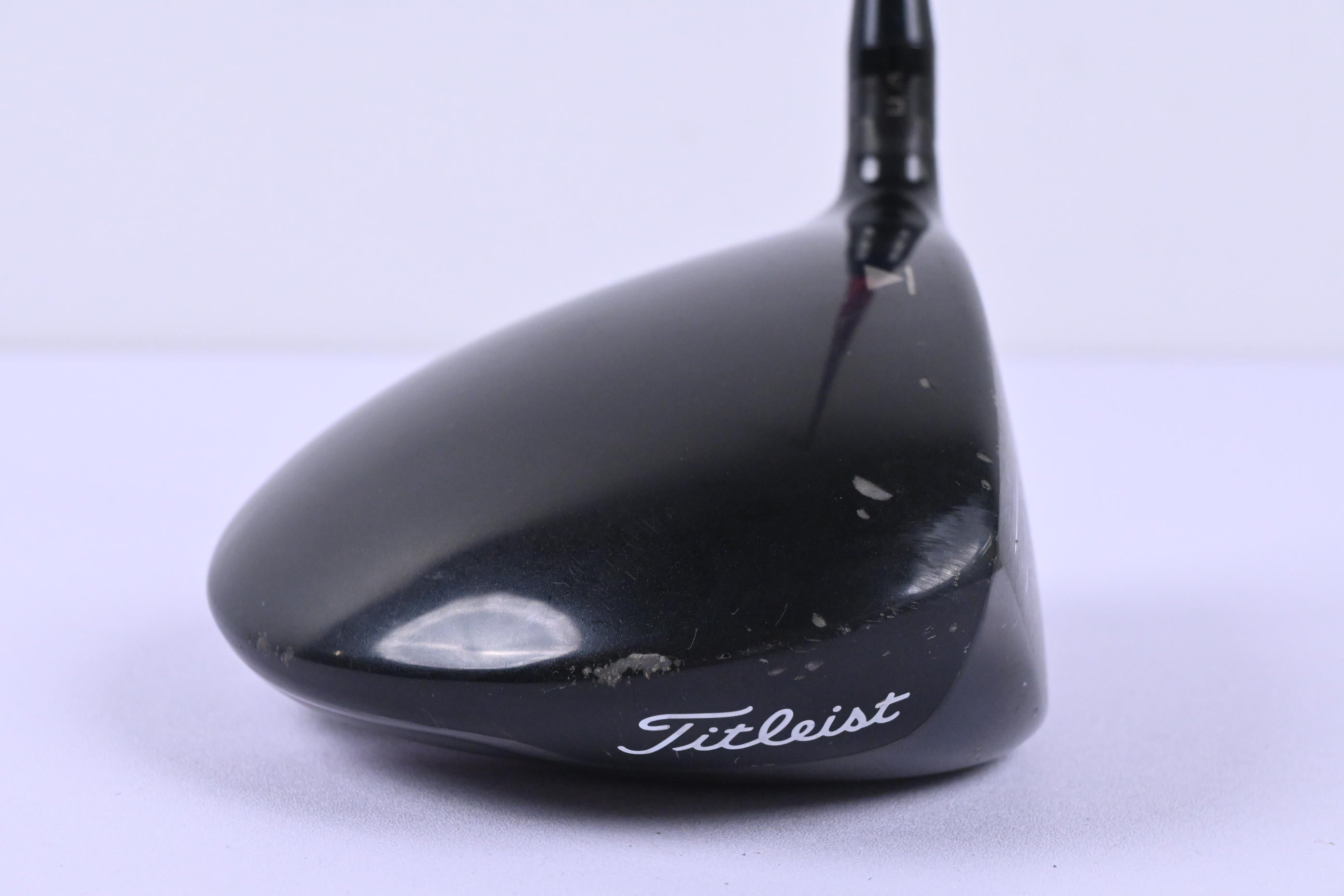 Titleist 913 D2 Driver / 10.5 Degree / Stiff Flex Tour AD 60 Shaft