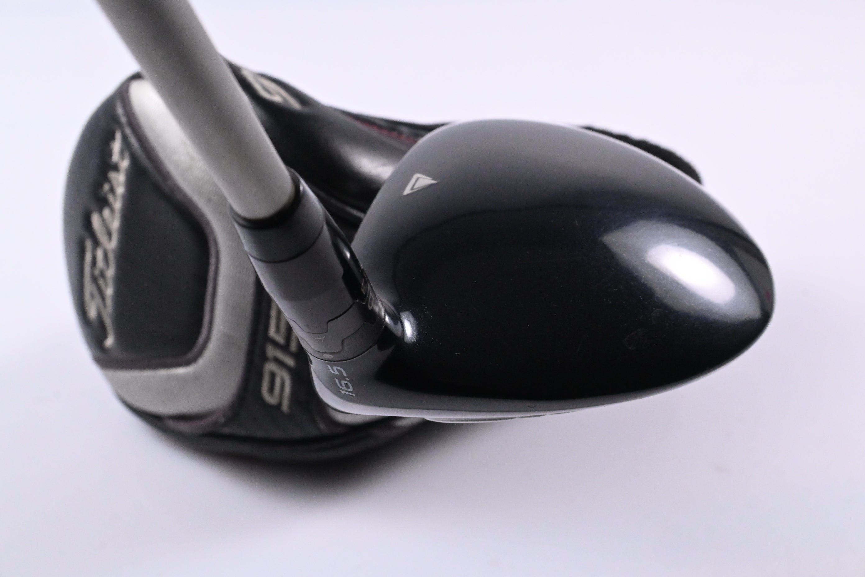 Titleist 915 F #3 Wood / 16.5 Degree / Regular Flex Diamana M+ Red 60 Shaft