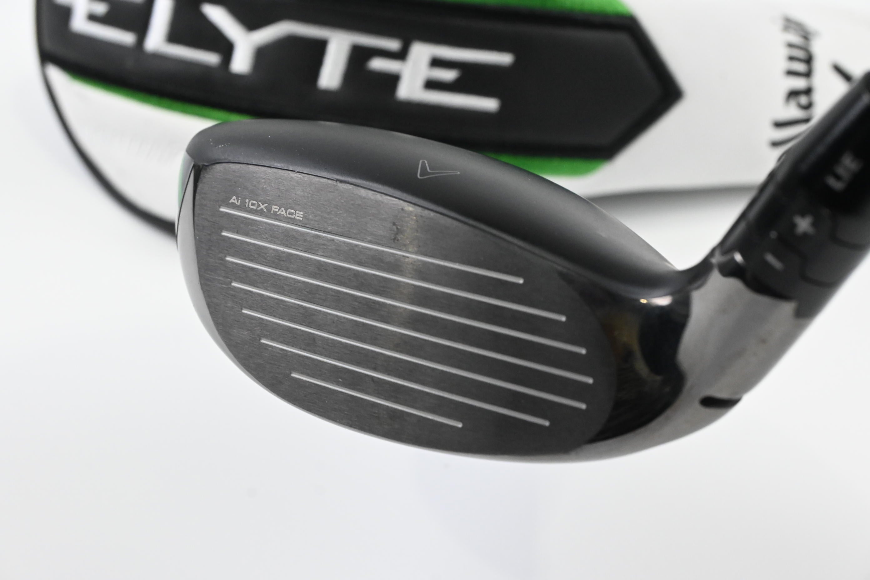 Callaway Elyte X #4 Hybrid / 21 Degree / Regular Flex Denali Charcoal 60 Shaft