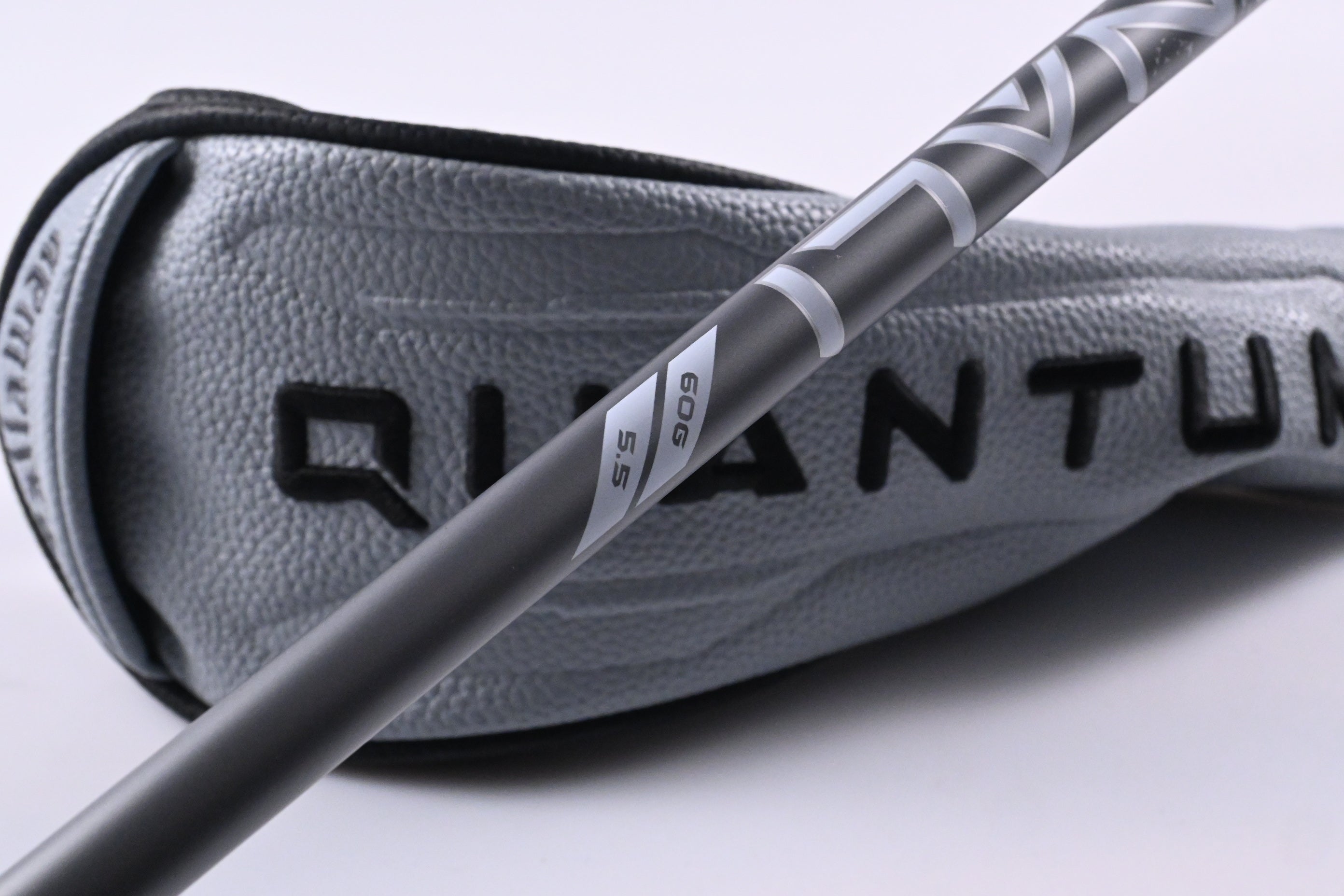 Callaway Quantum Max #5 Wood / 18 Degree / Regular Flex Denali Frost Silver 60