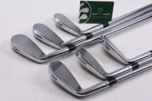 Load image into Gallery viewer, Callaway Apex MB / TCB 21 Combo Irons / 5-PW / X-Flex Project X Shafts
