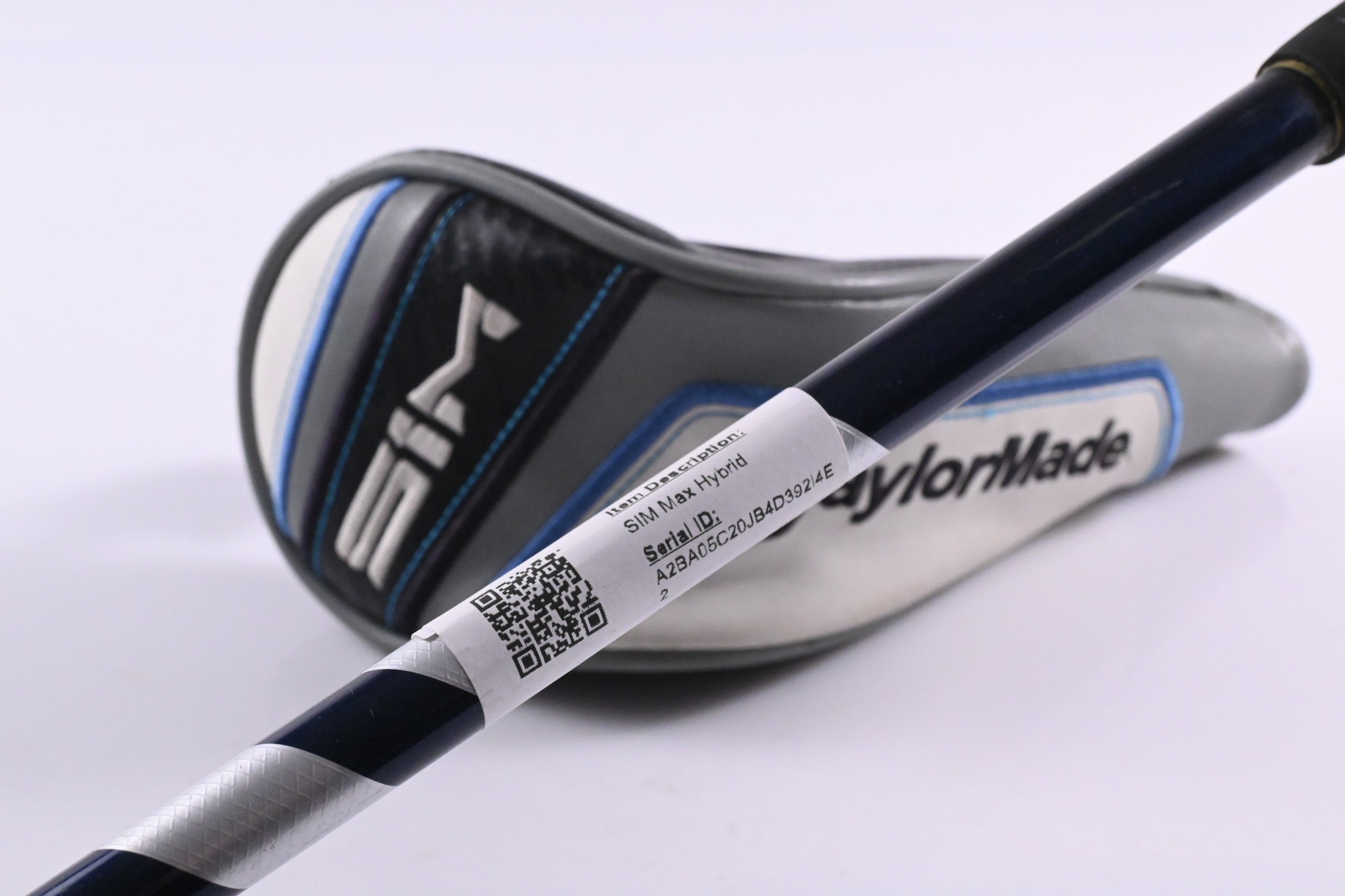 Taylormade SIM Max #3 Hybrid / 19 Degree / Regular Flex Ventus Blue 6 Shaft