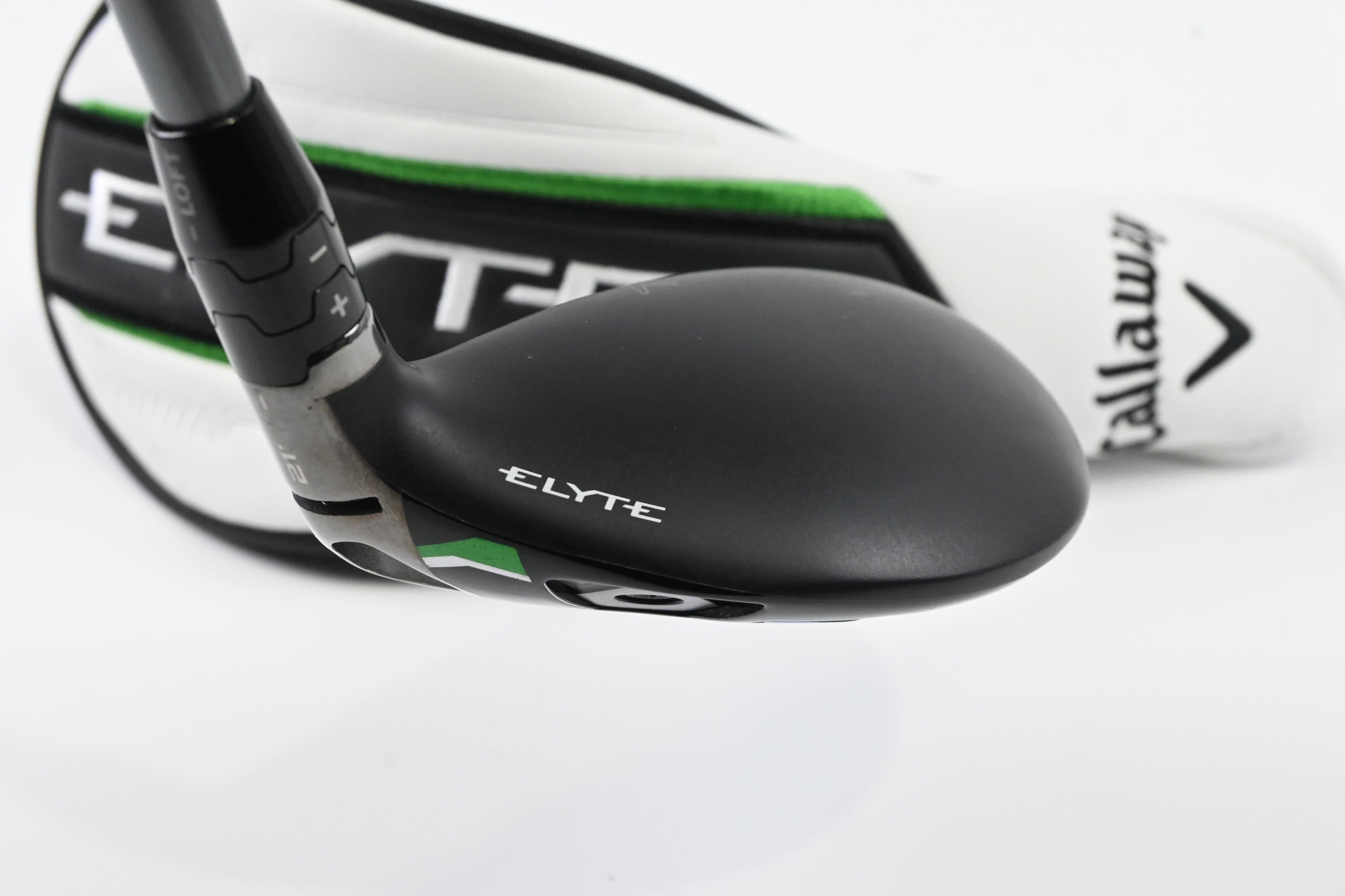 Callaway Elyte X #4 Hybrid / 21 Degree / Regular Flex Denali Charcoal 60 Shaft
