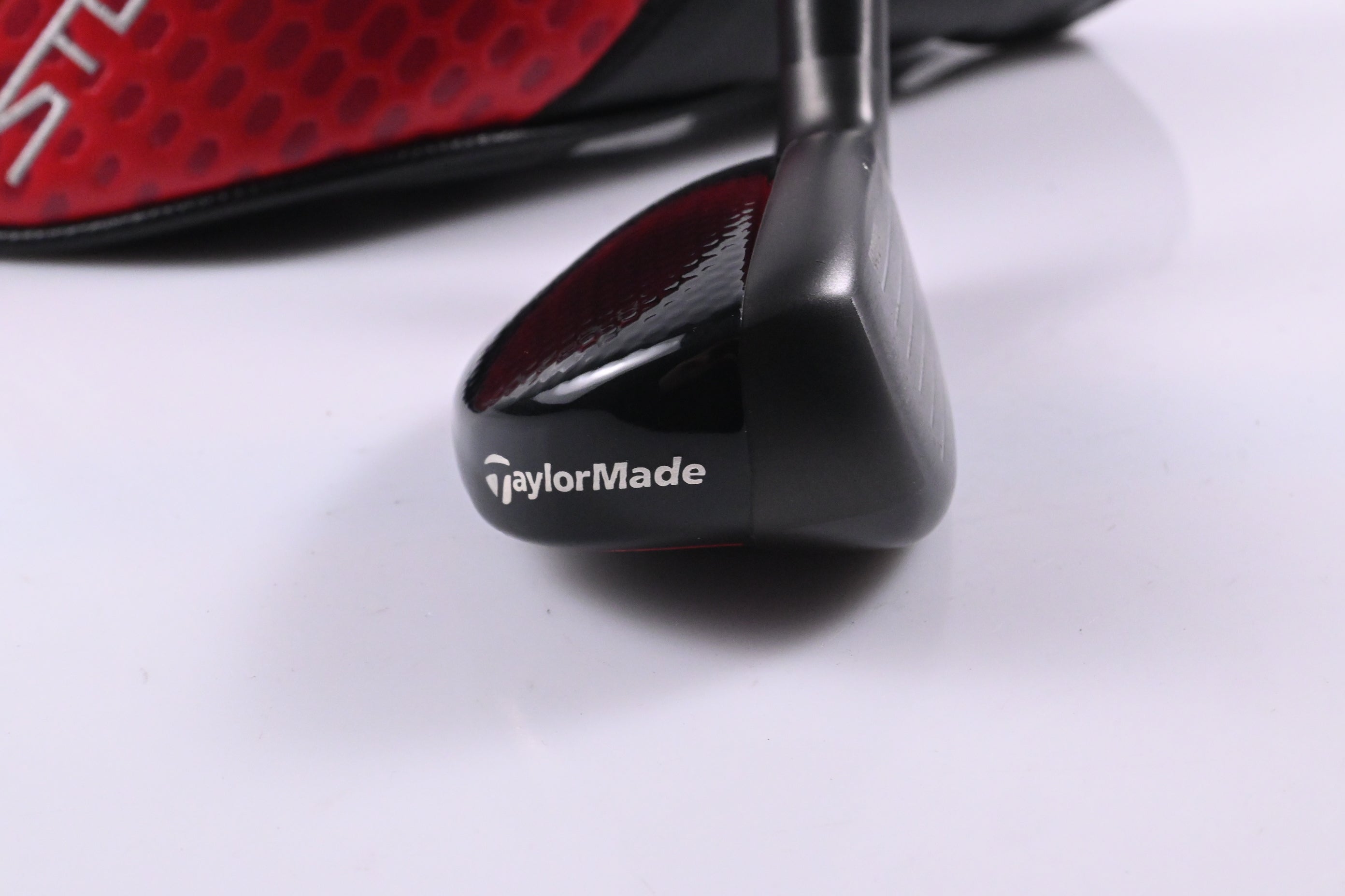 Taylormade Stealth 2 Plus #2 Hybrid / 17 Degree / Stiff Flex Ventus Blue 7 Shaft