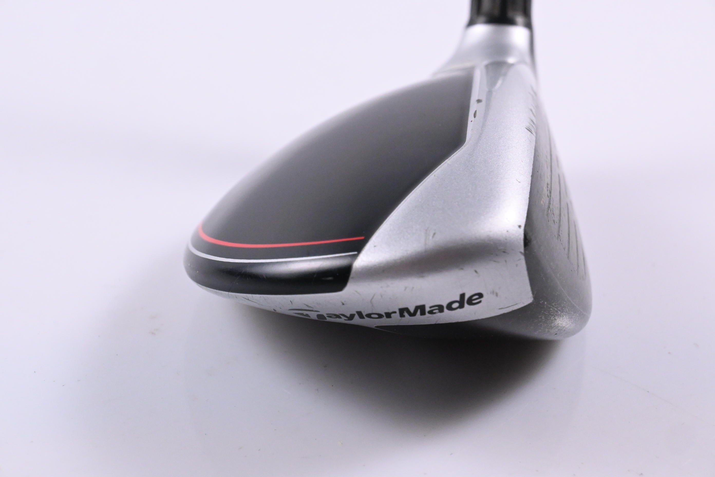 Taylormade M6 #4 Hybrid / 22 Degree / Stiff Flex Fujikura Atmos Orange 7 Shaft