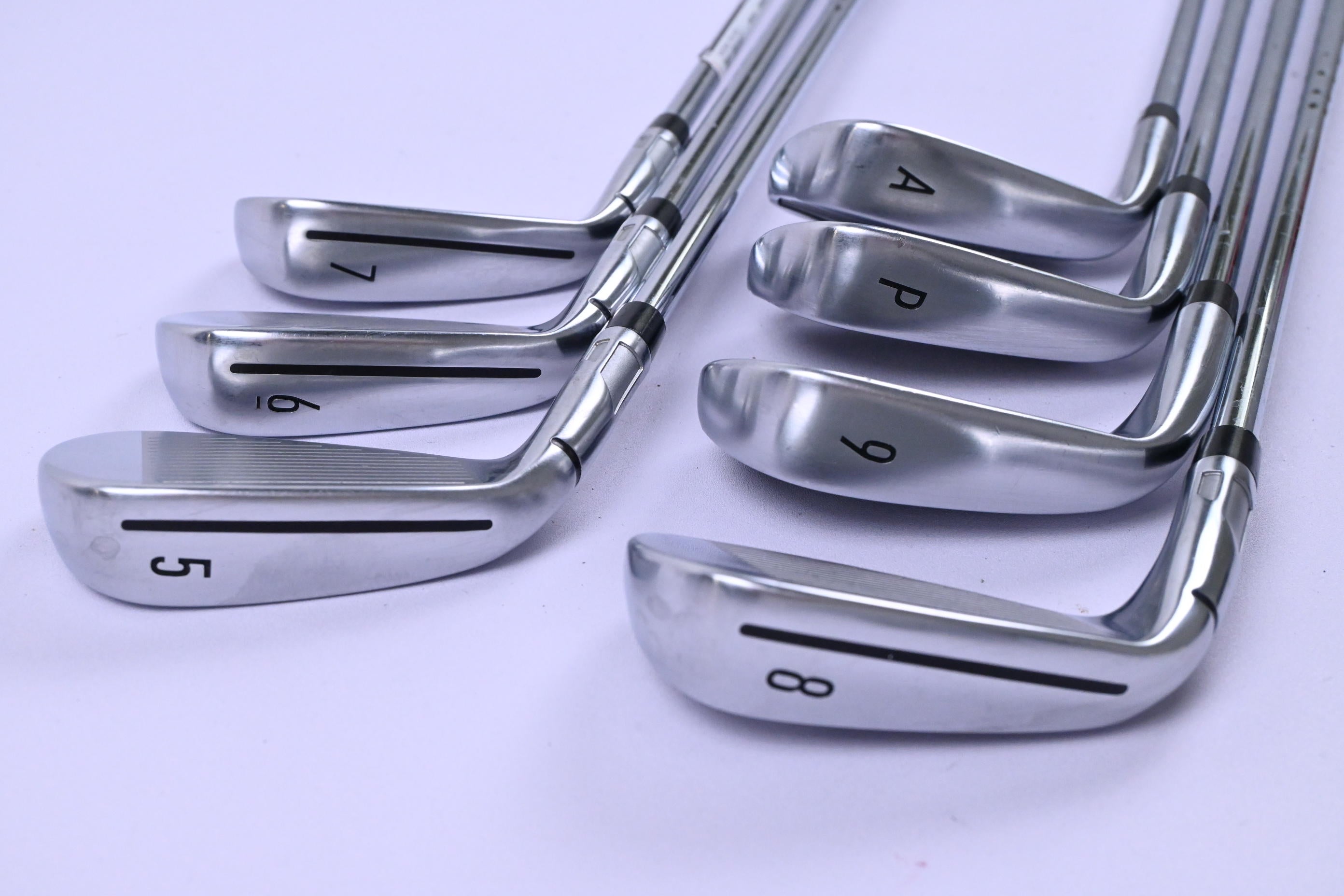 Taylormade Qi Irons / 5-PW+GW / Regular Flex KBS Max MT 85 Shafts