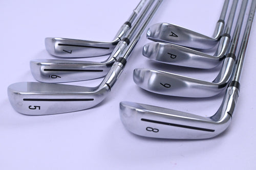 Taylormade Qi Irons / 5-PW+GW / Regular Flex KBS Max MT 85 Shafts