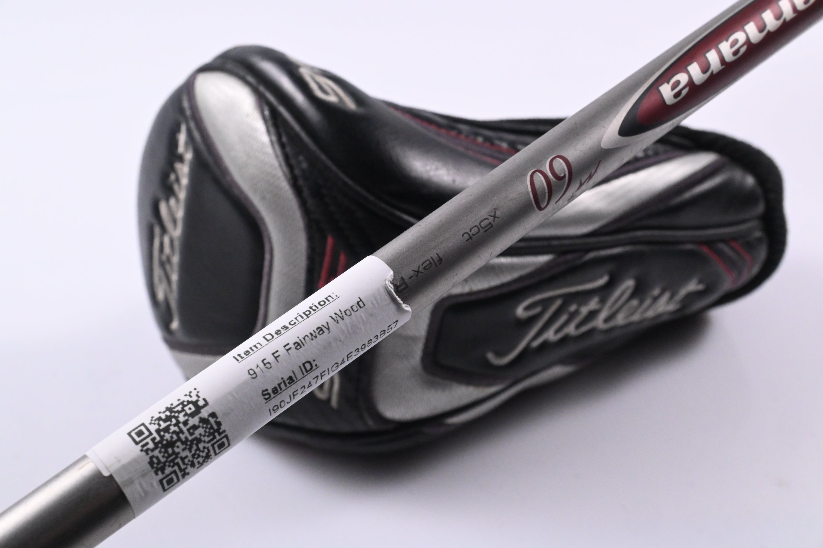 Titleist 915 F #3 Wood / 16.5 Degree / Regular Flex Diamana M+ Red 60 Shaft