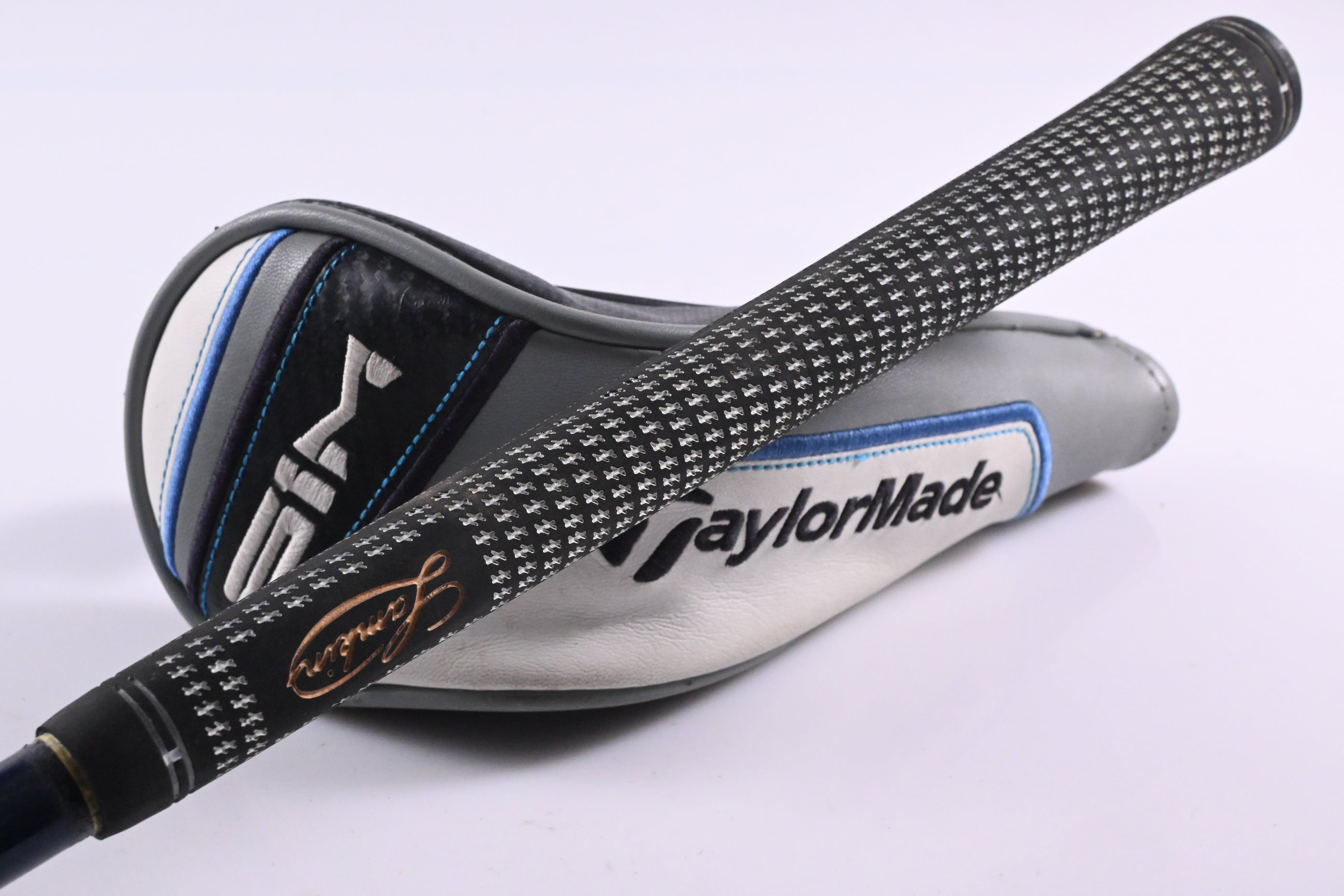 Taylormade SIM Max #3 Hybrid / 19 Degree / Regular Flex Ventus Blue 6 Shaft