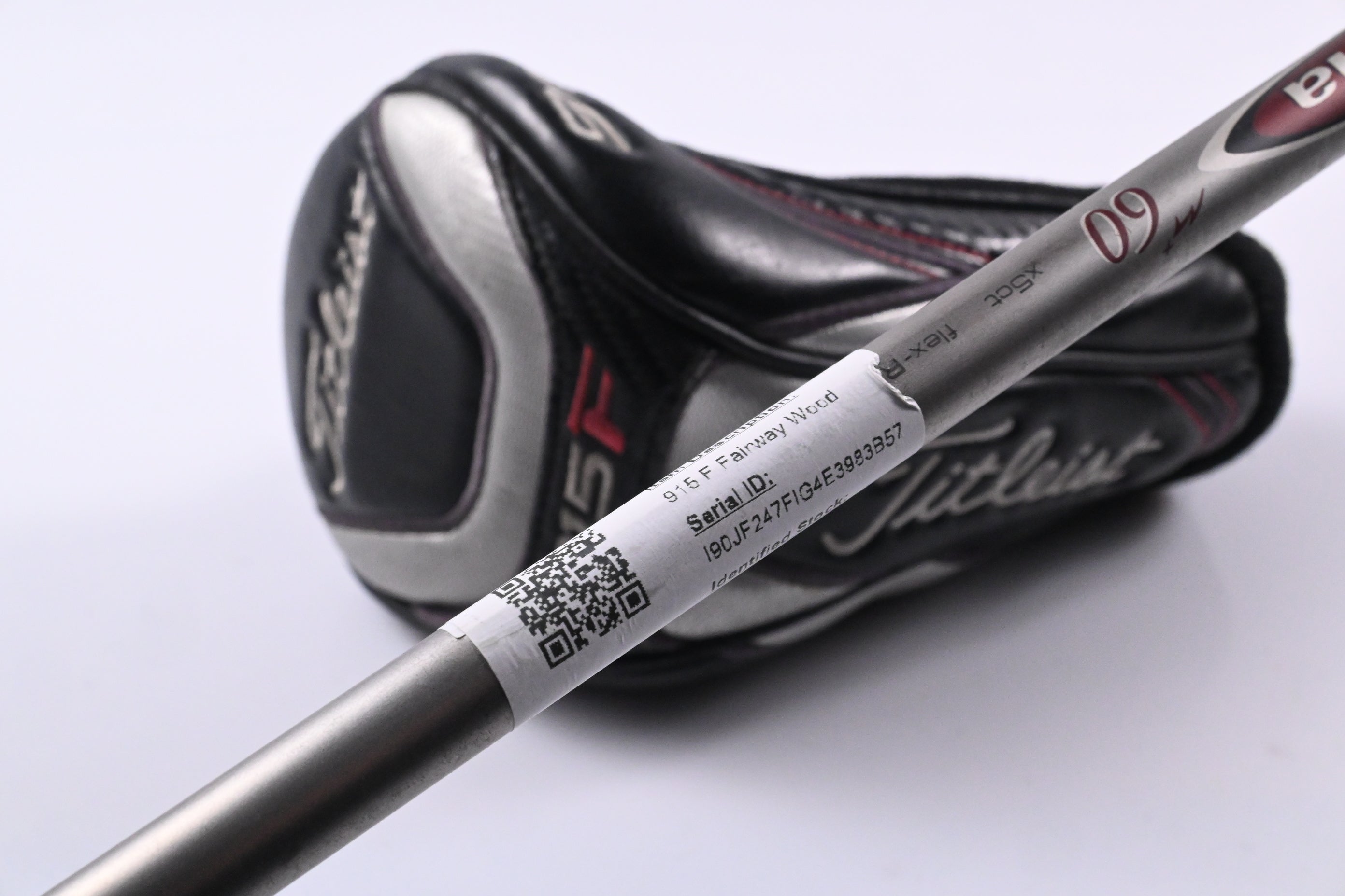 Titleist 915 F #3 Wood / 16.5 Degree / Regular Flex Diamana M+ Red 60 Shaft