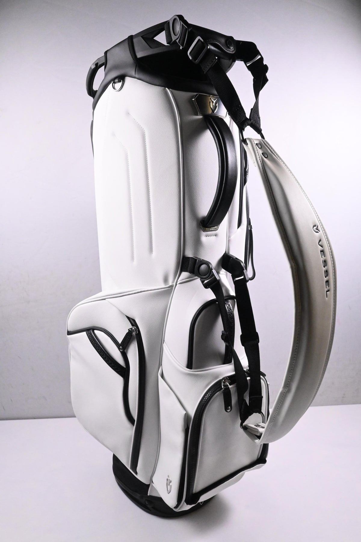 Vessel Player V Stand Bag / 14-Way Divider / White