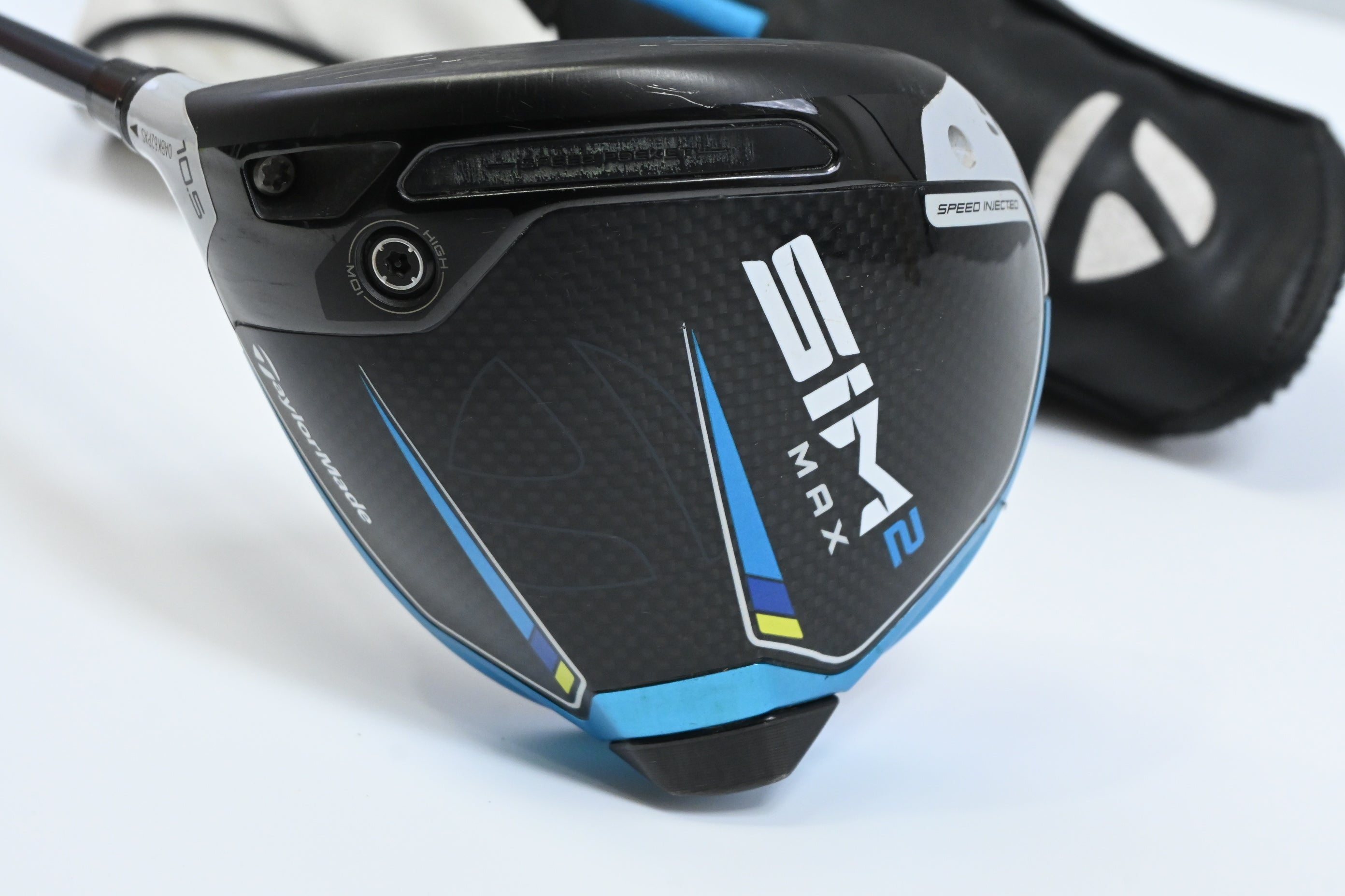 Left Hand Taylormade SIM2 Max Driver / 10.5 Degree / Senior Flex Ventus Blue 5