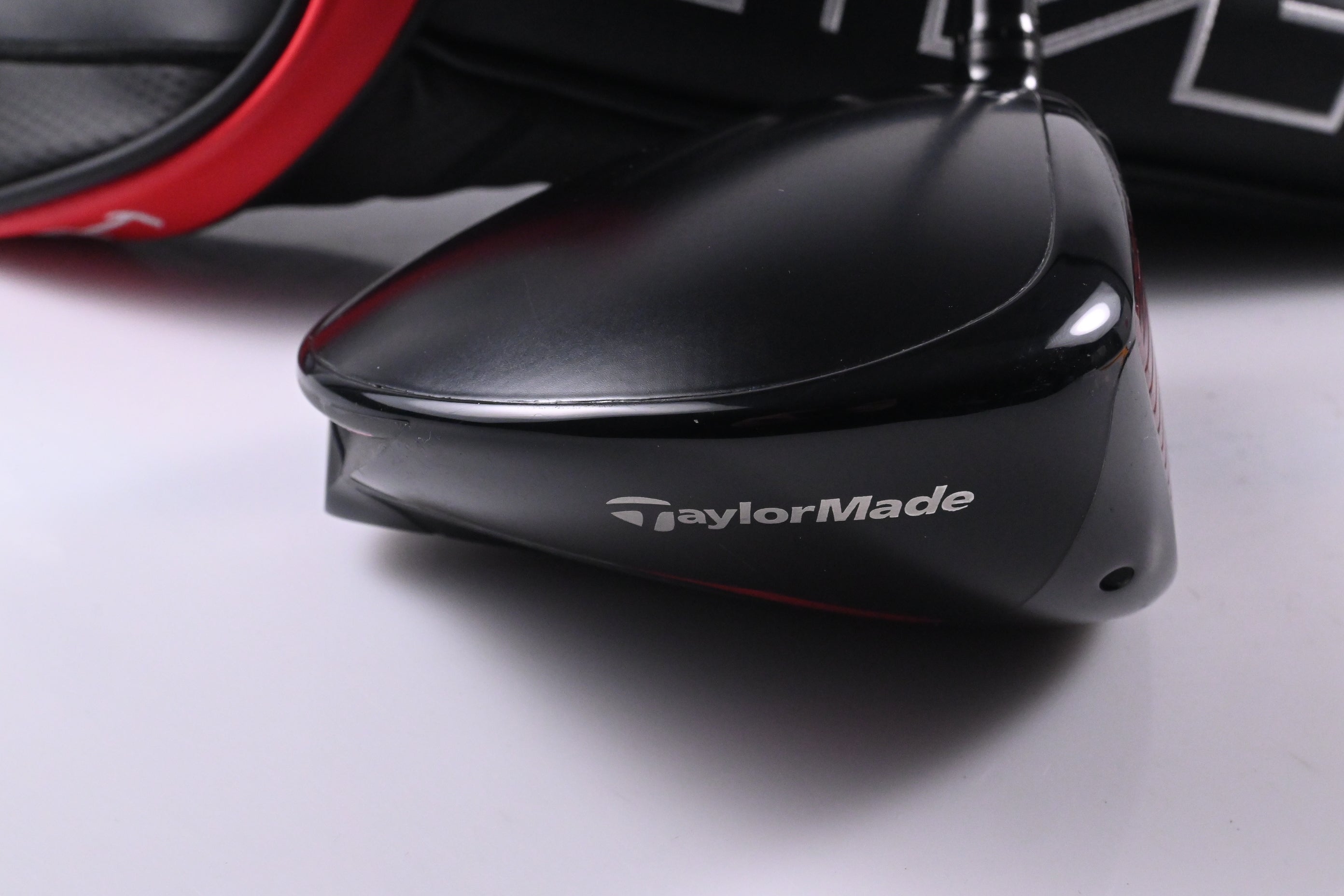 Taylormade Stealth HD Driver / 9 Degree / Stiff Flex Aldila Rogue Silver 70 Shaft