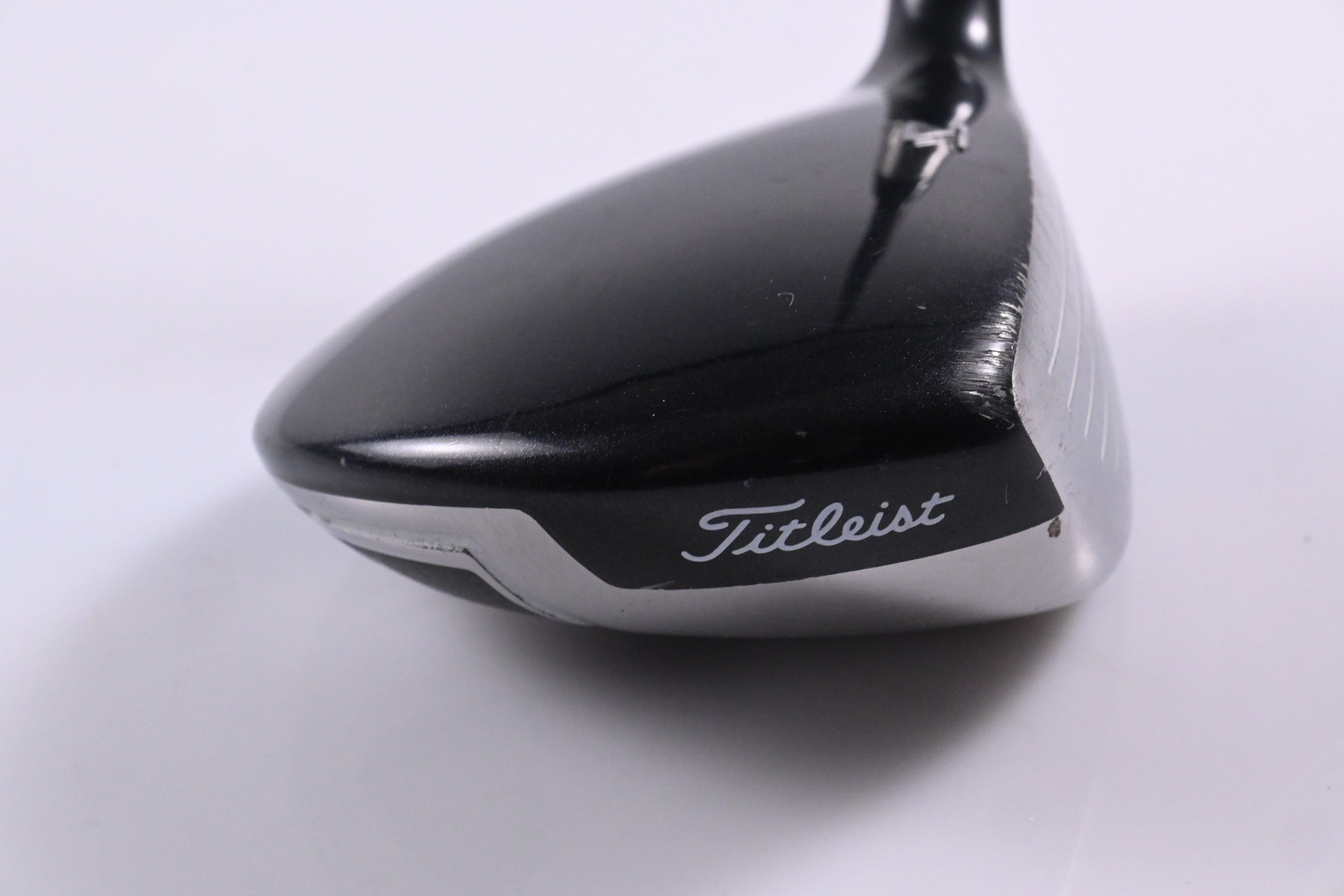 Titleist 909 F2 #3 Wood / 15.5 Degree / Stiff Flex Aldila Voodoo Shaft