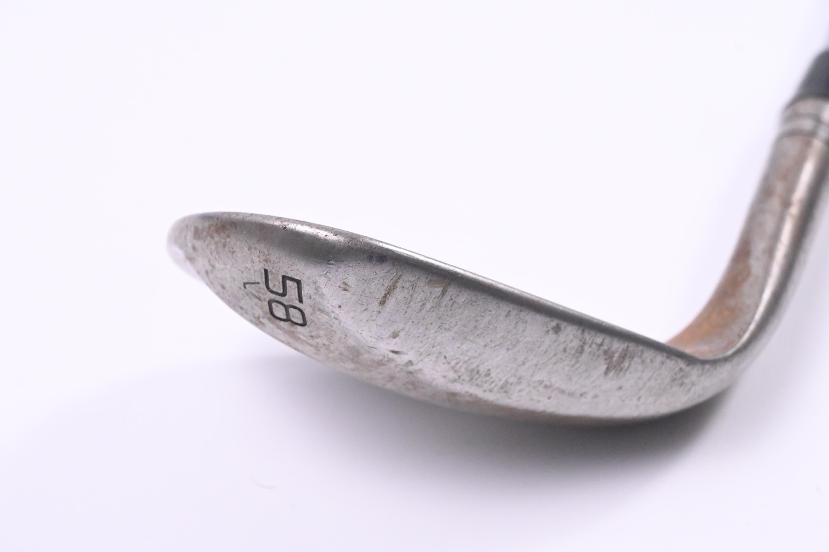 Titleist Vokey Wedgeworks Lob Wedge / 58 Degree / Stiff Flex Dynamic Gold S400