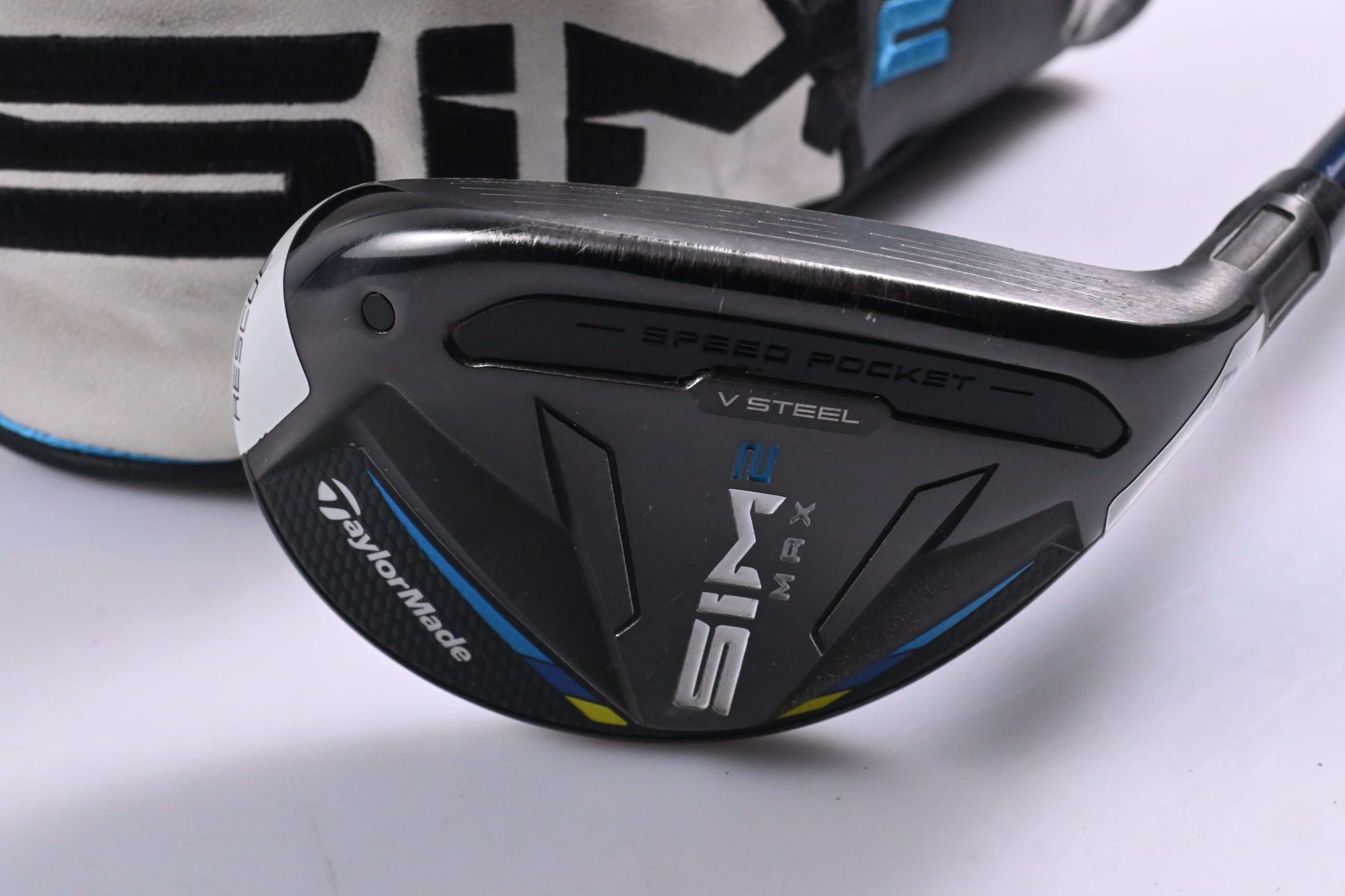 Taylormade SIM Max #3 Hybrid / 19 Degree / Regular Flex Ventus Blue 6 Shaft