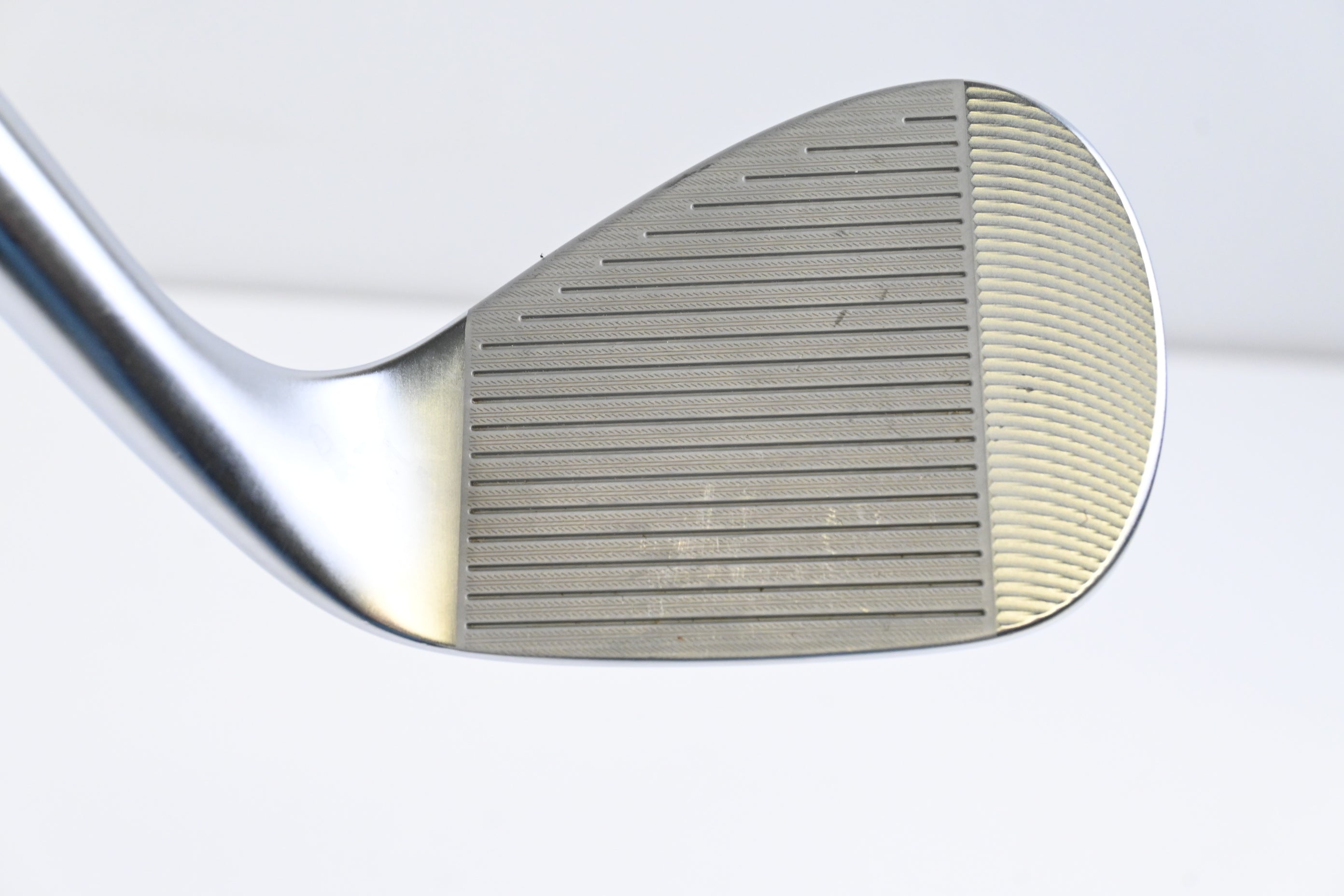 Left Hand Cleveland RTZ Gap Wedge / 52 Degree / Wedge Flex Dynamic Gold Spinner
