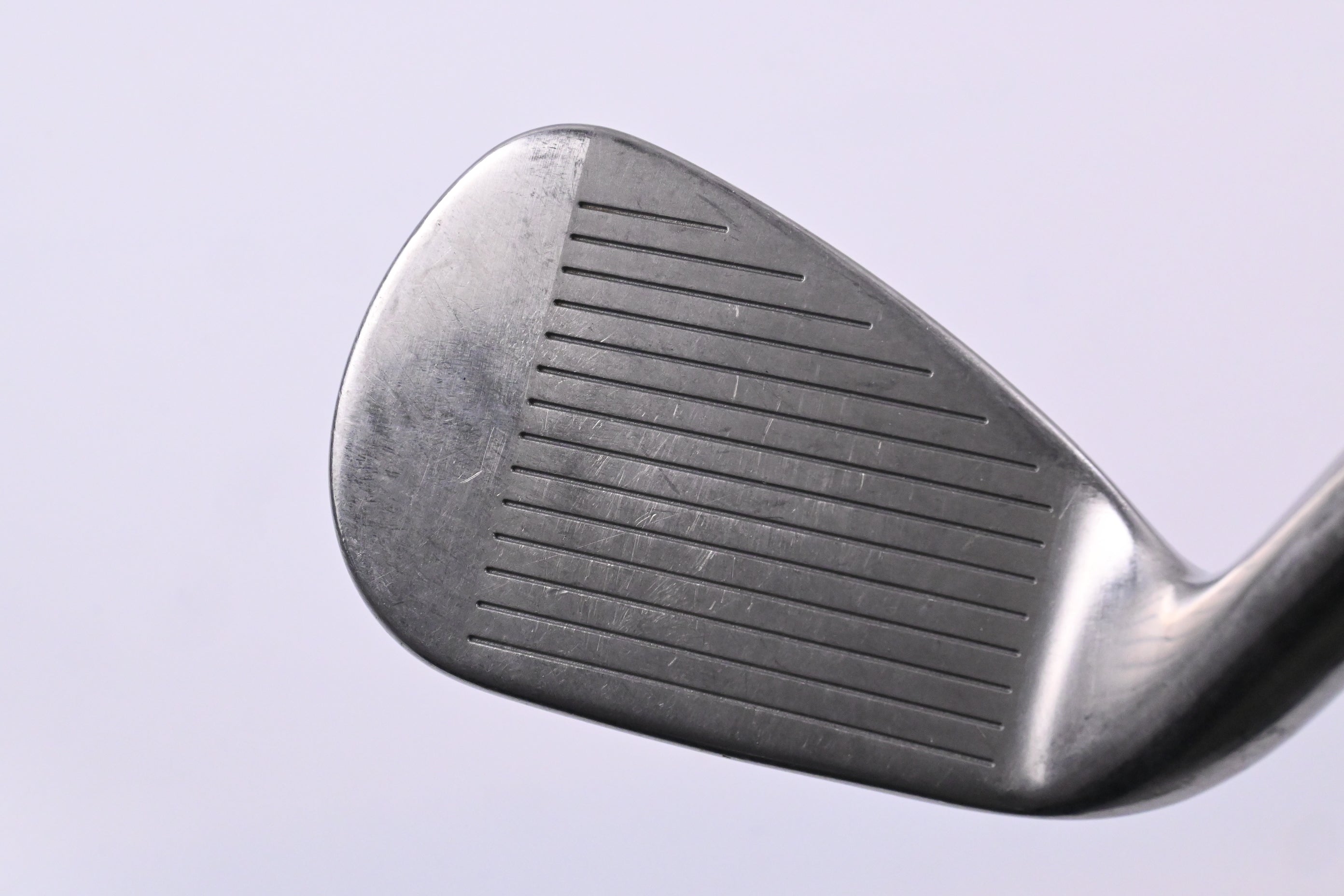 Titleist 718 AP1 Gap Wedge / 48 Degree / Regular Flex AMT Red R300 Shaft