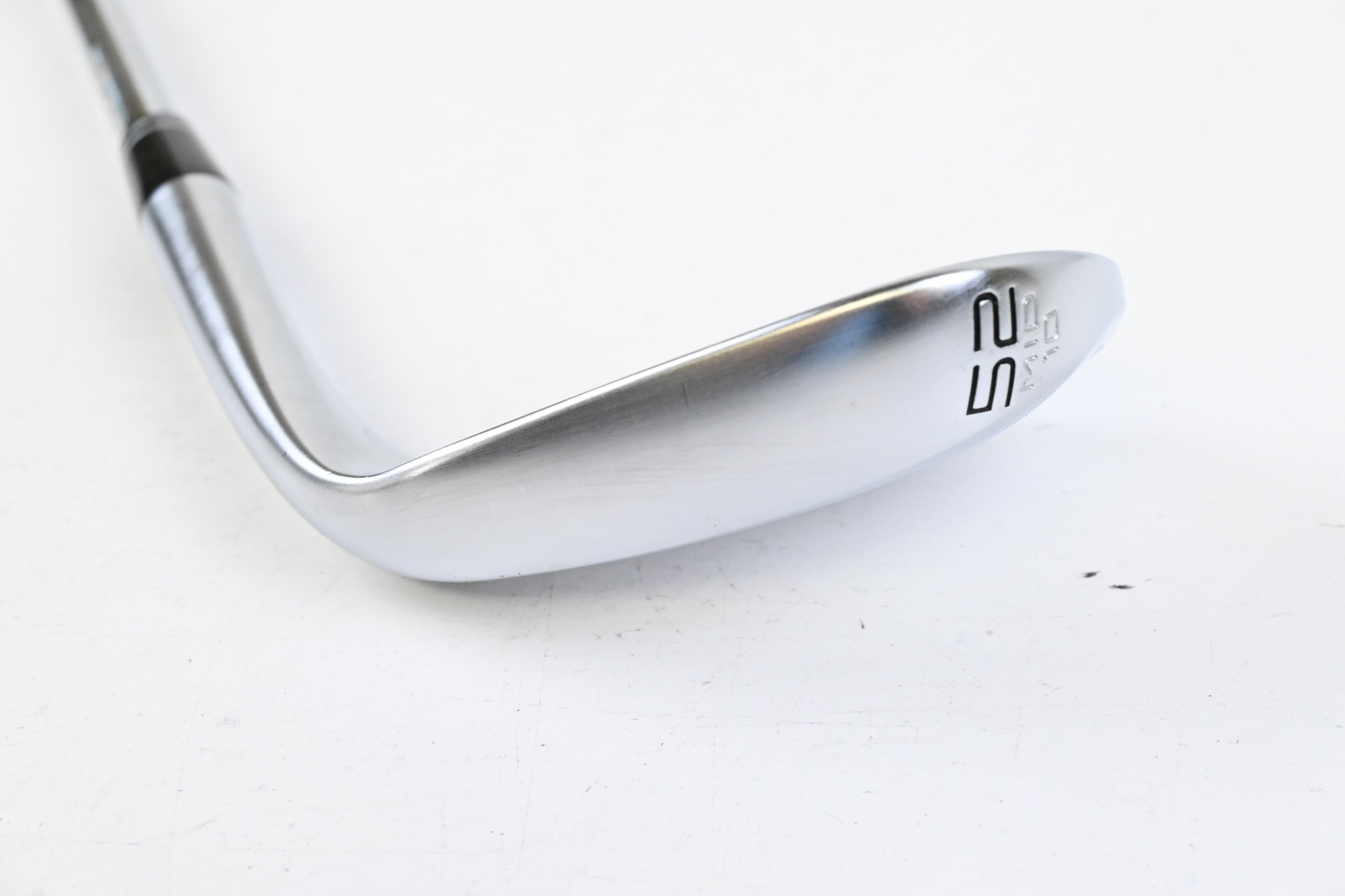 Left Hand Cleveland RTZ Gap Wedge / 52 Degree / Wedge Flex Dynamic Gold Spinner