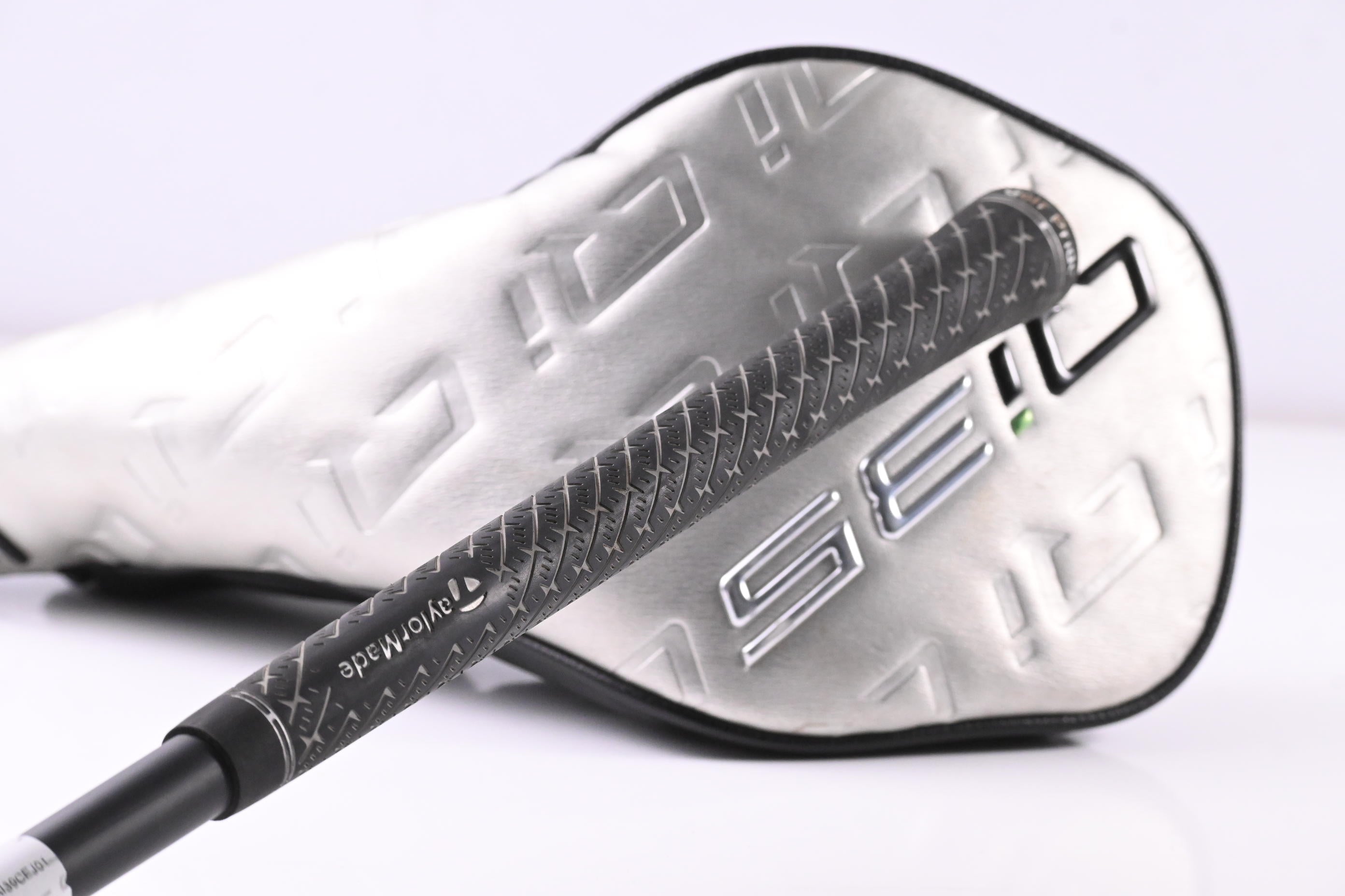 Taylormade Qi35 Max Driver / 10.5 Degree / Stiff Flex Fujikura Air Speeder 50