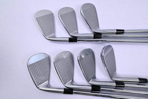Mizuno M-15 Irons / 5-PW+GW / Regular Flex Dynamic Gold 105 R300 Shafts