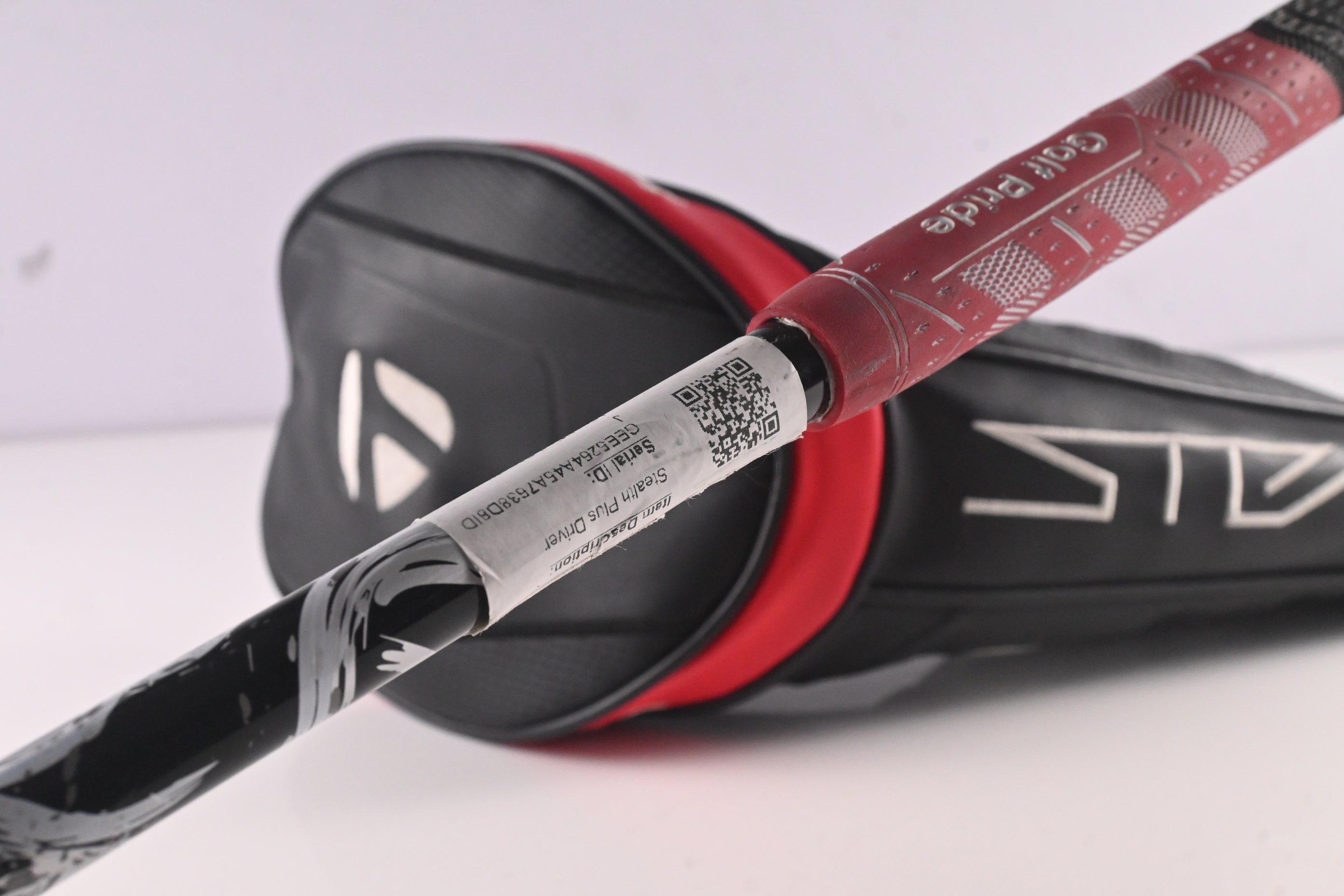 Taylormade Stealth Plus Driver / 9 Degree / X-Flex Kai'li White 60 Shaft