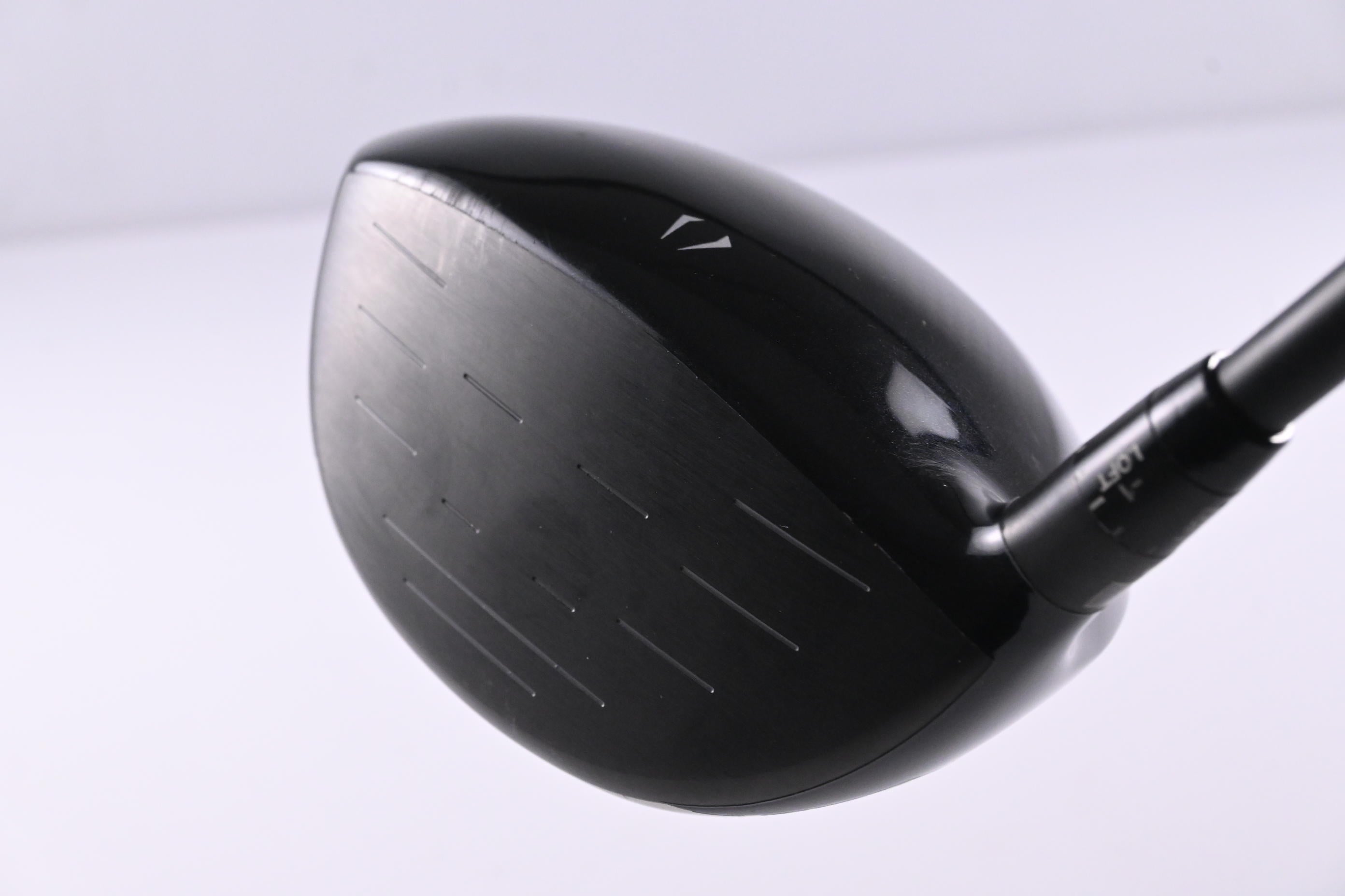 Srixon Z-785 Driver / 10.5 Degree / Regular Flex HZRDUS Smoke Red 62 Shaft